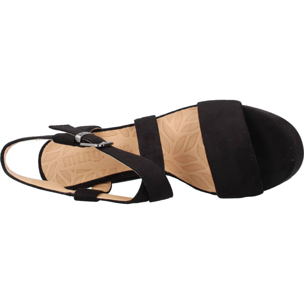 MTNG M en color C (7)