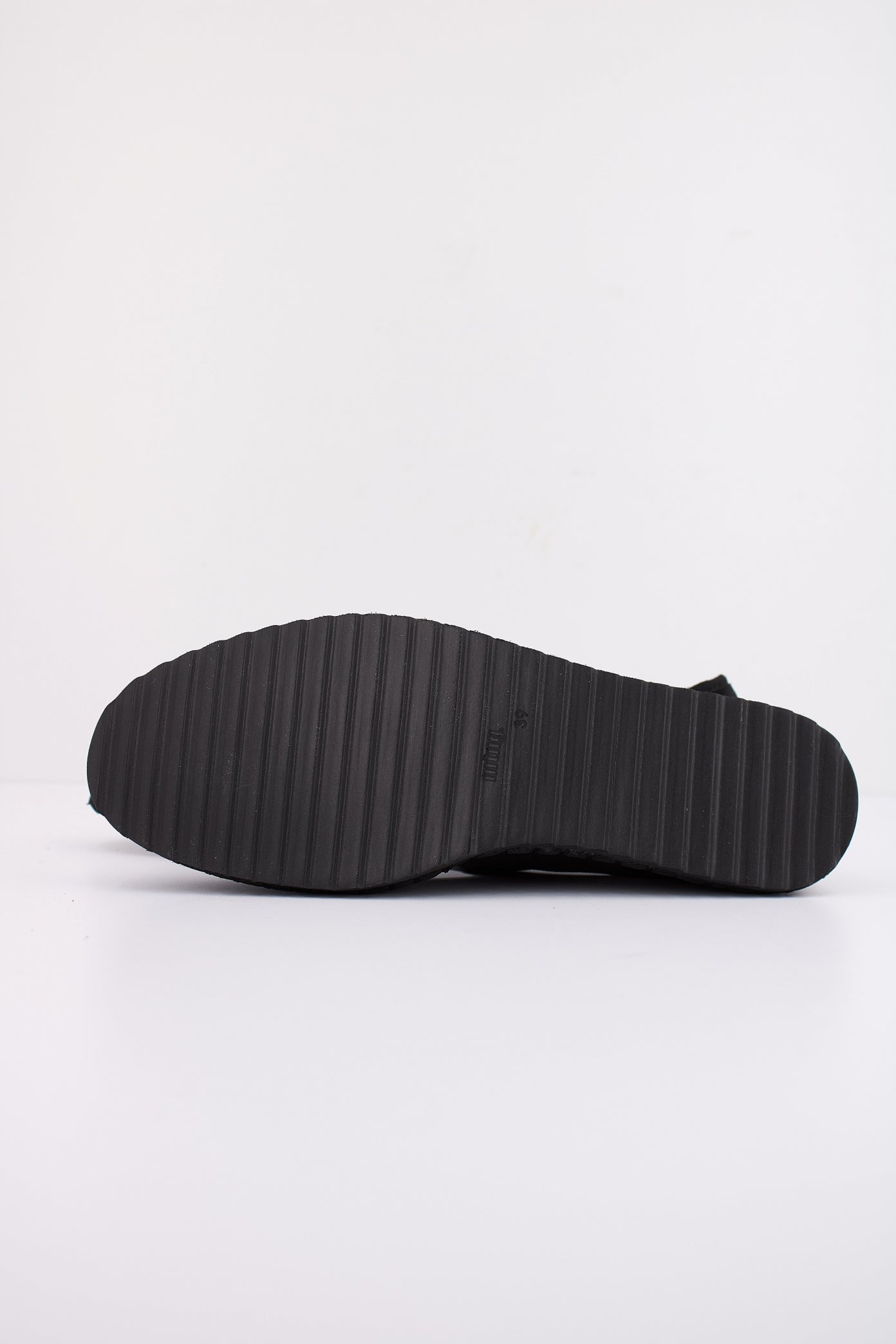 MTNG M en color C (5)