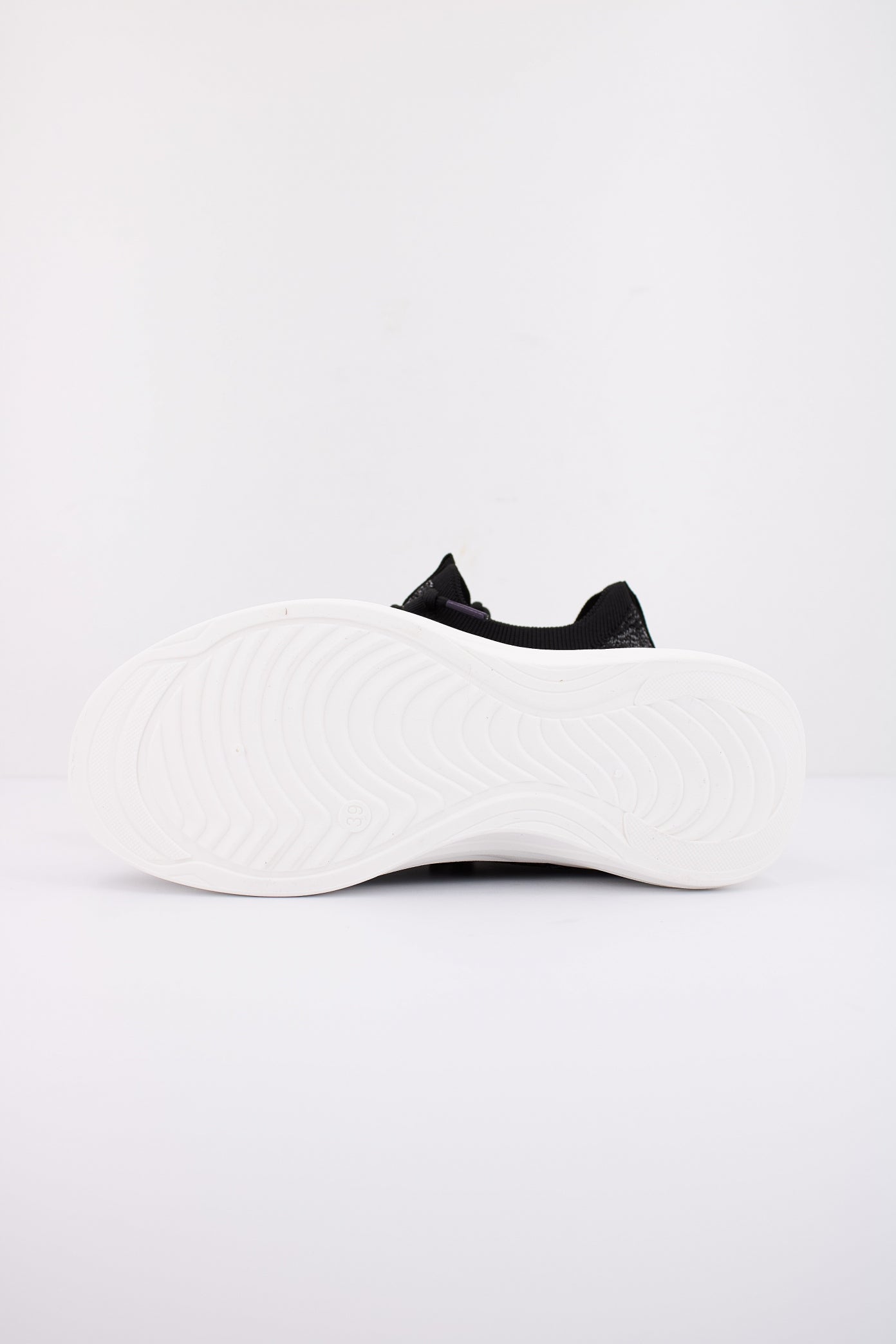 MTNG M en color C (5)