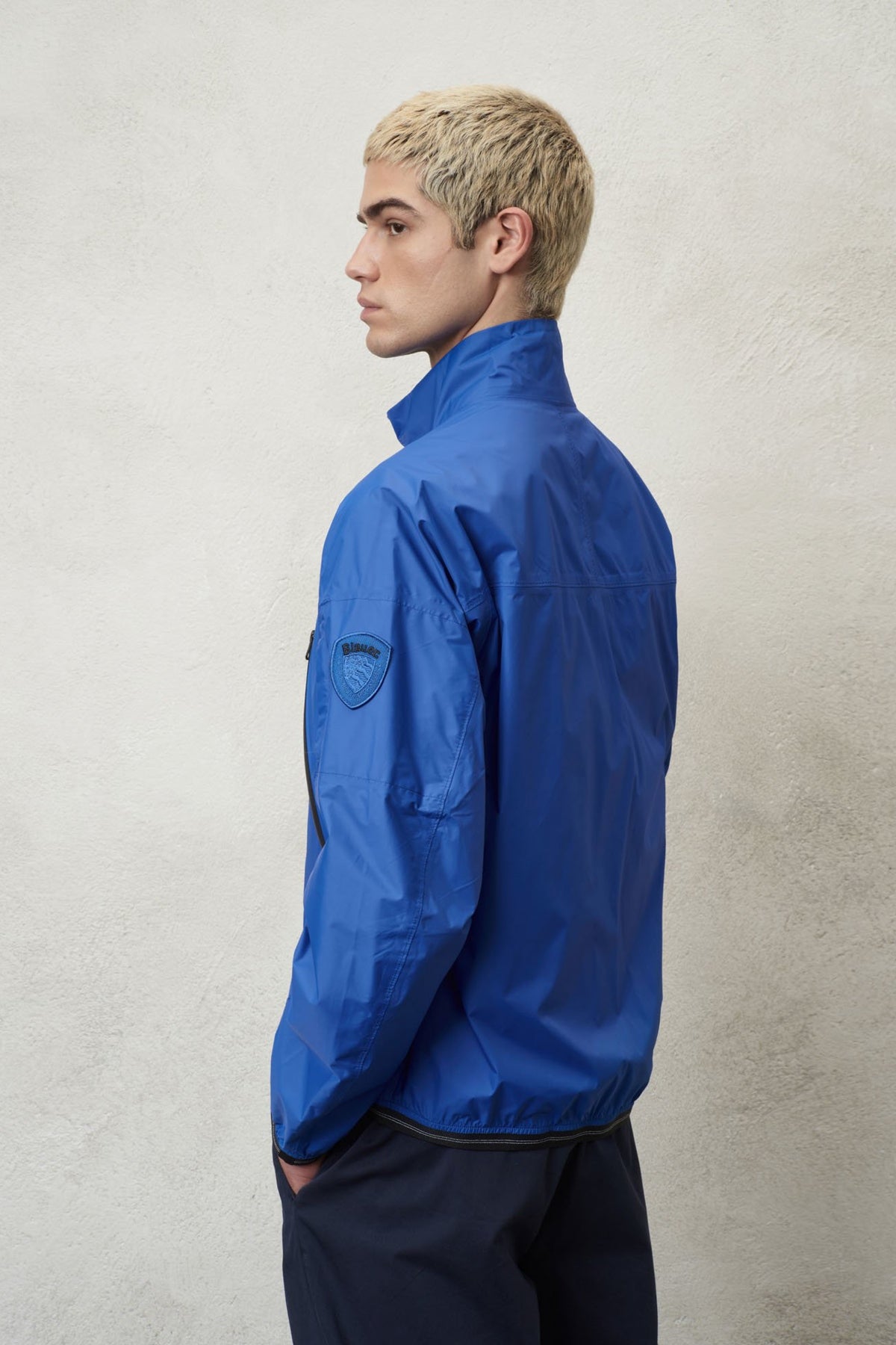 BLAUER GIUBBINI CORTI NASTR en color (4)