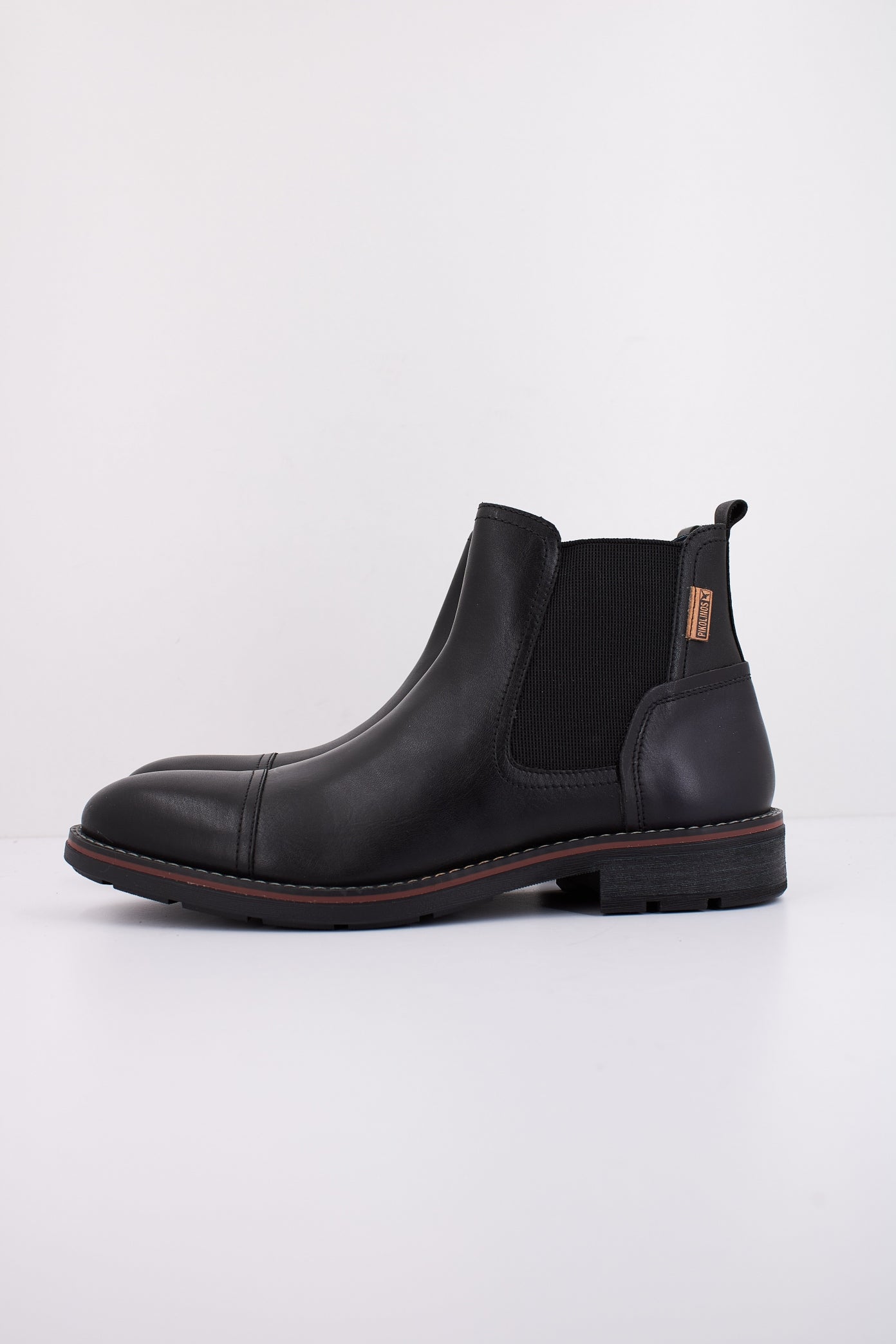 PIKOLINOS YORK MM en color BLACK (1)
