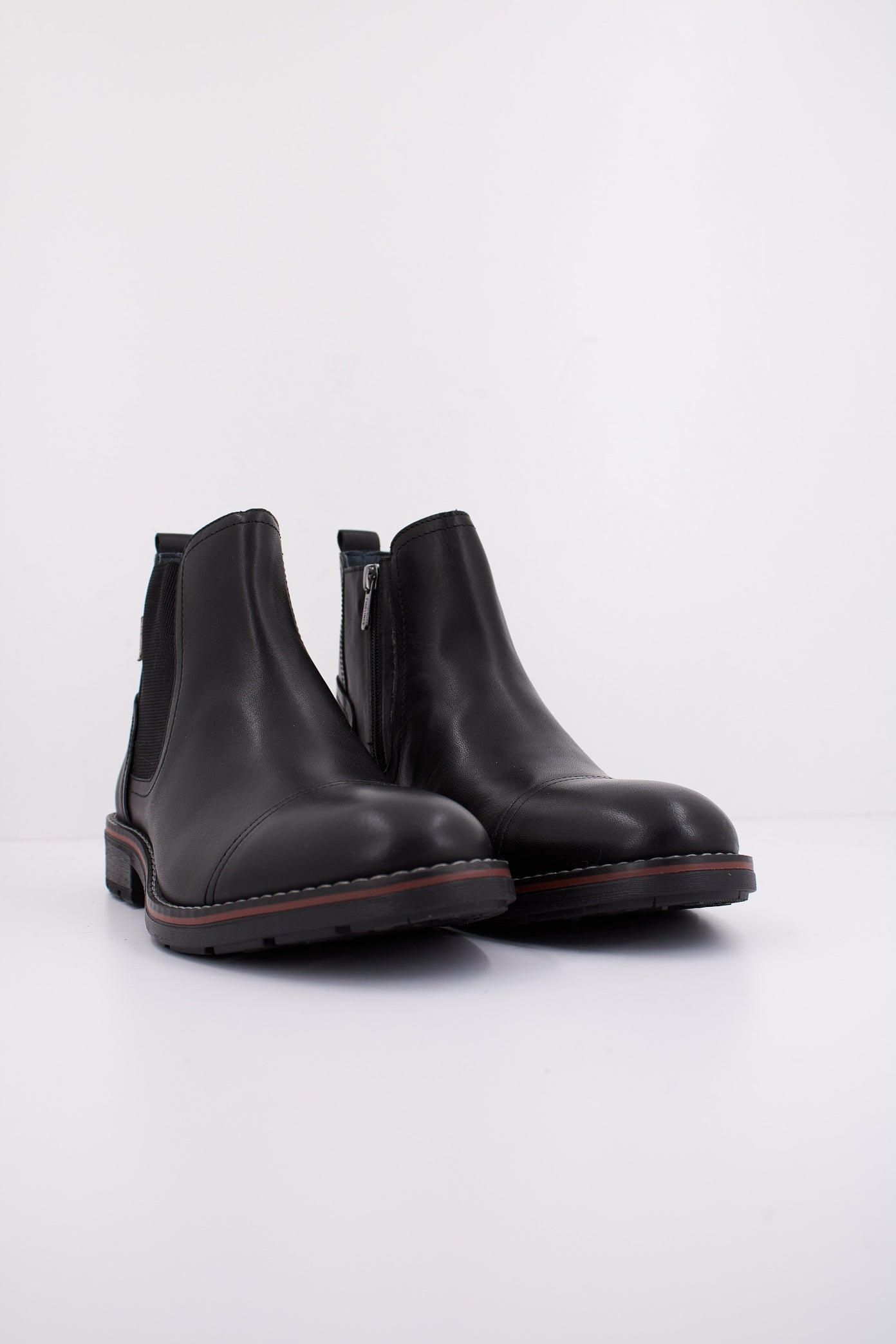 PIKOLINOS YORK MM en color BLACK (2)