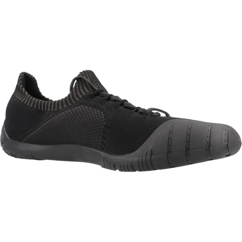 CAMPER PEU PATH en color NEGRO (5)