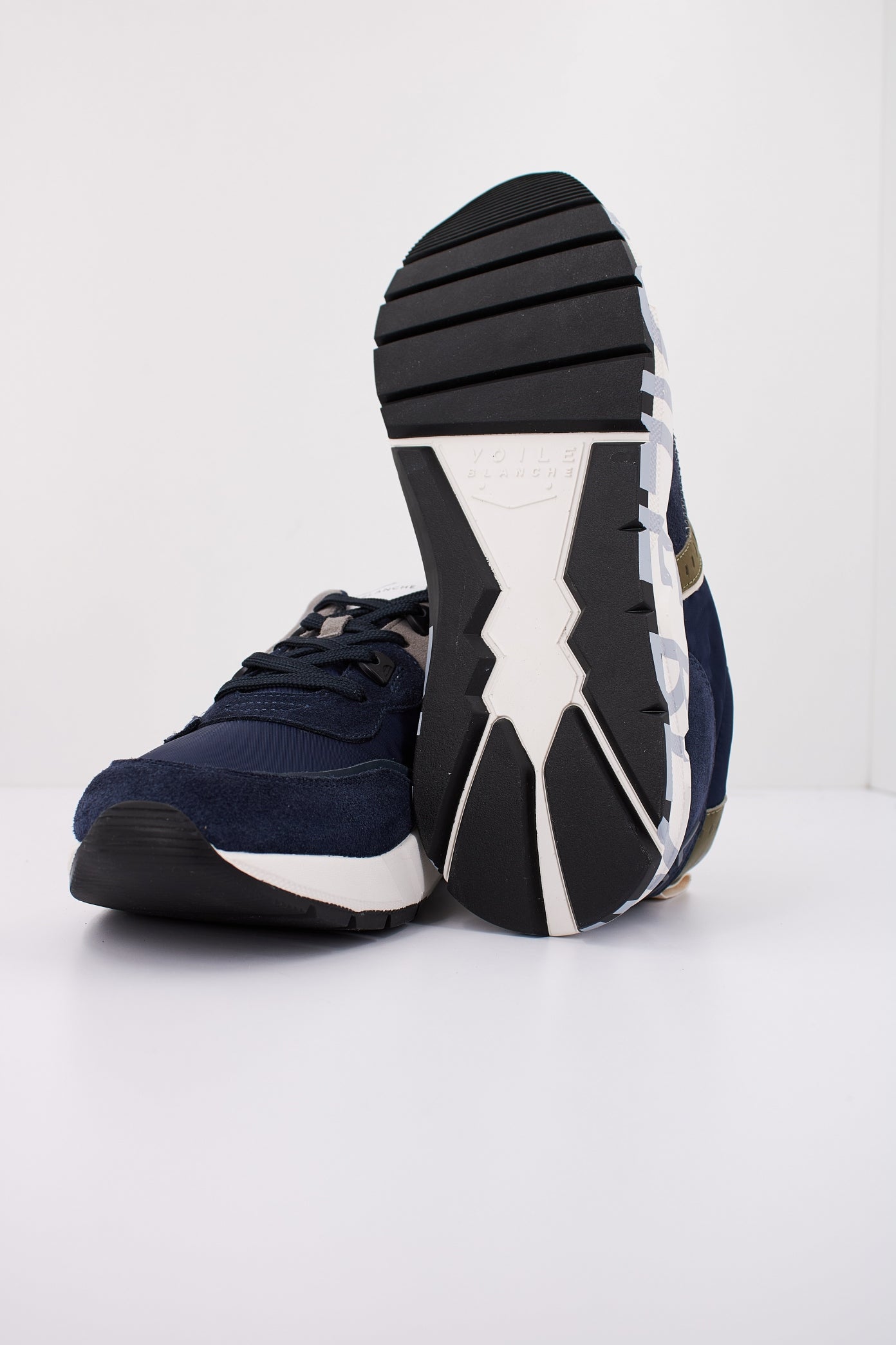 VOILE BLANCHE CLUB en color NVDKGY (5)