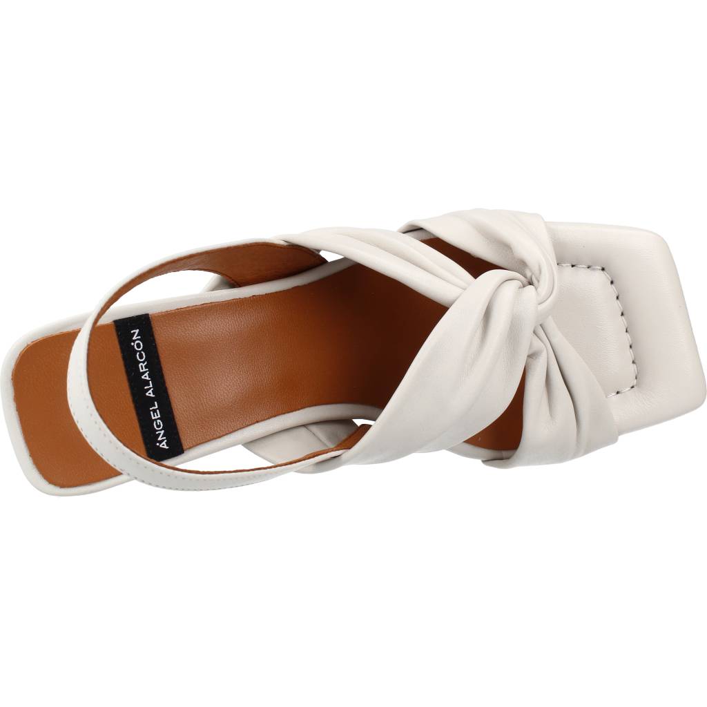 ÁNGEL ALARCÓN F en color NACRE (7)