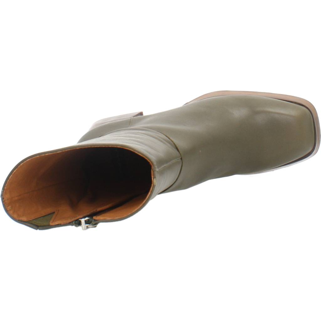 ÁNGEL ALARCÓN VOLGA en color KAKI (7)