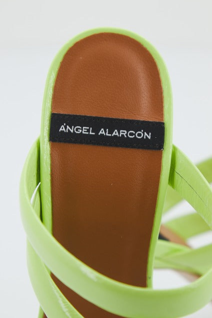 ÁNGEL ALARCÓN CAMERON en color VERDE (4)