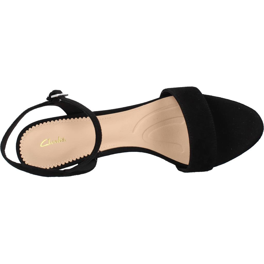 CLARKS VISTA STRAP en color BLACK (7)