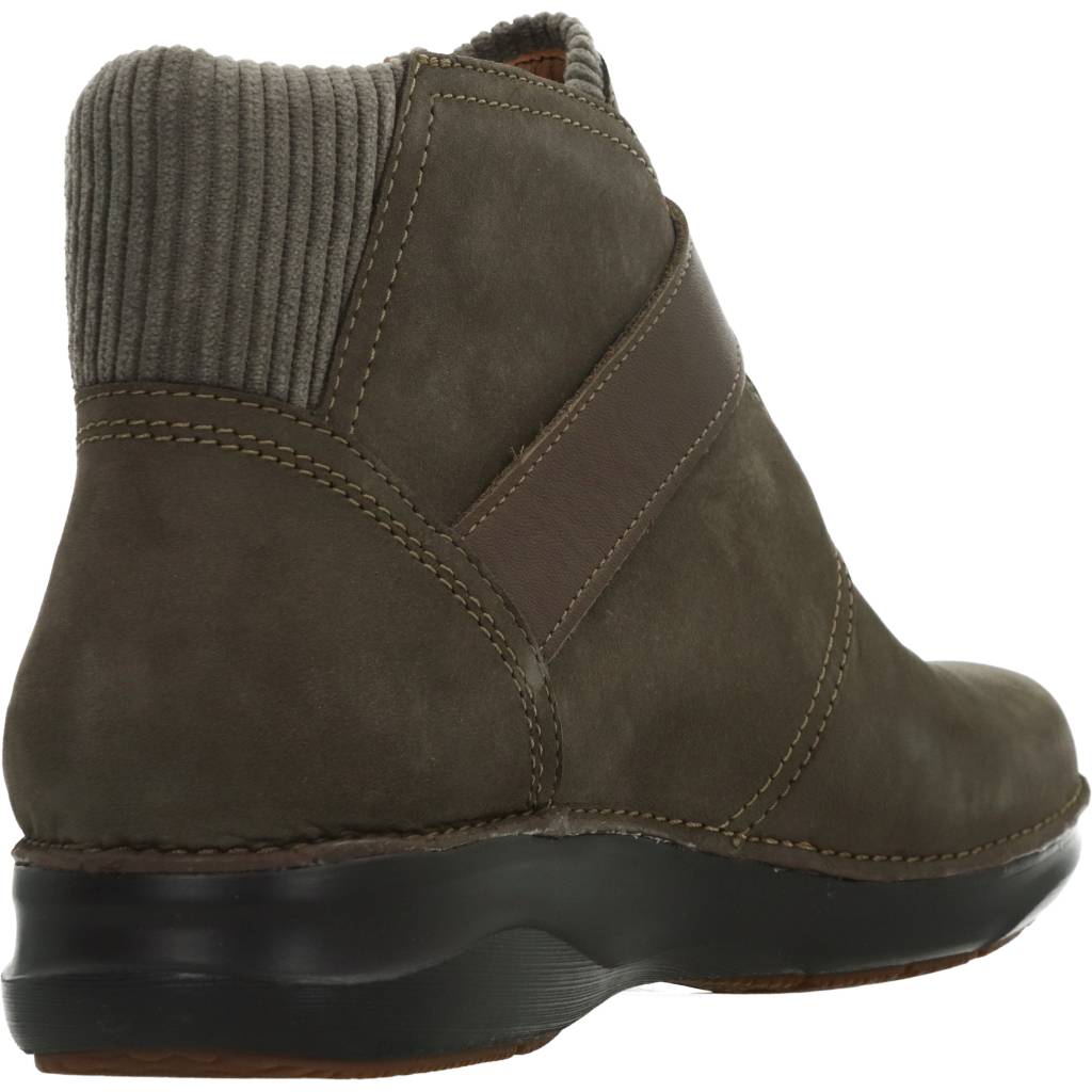 CLARKS C en color TAUPE (3)