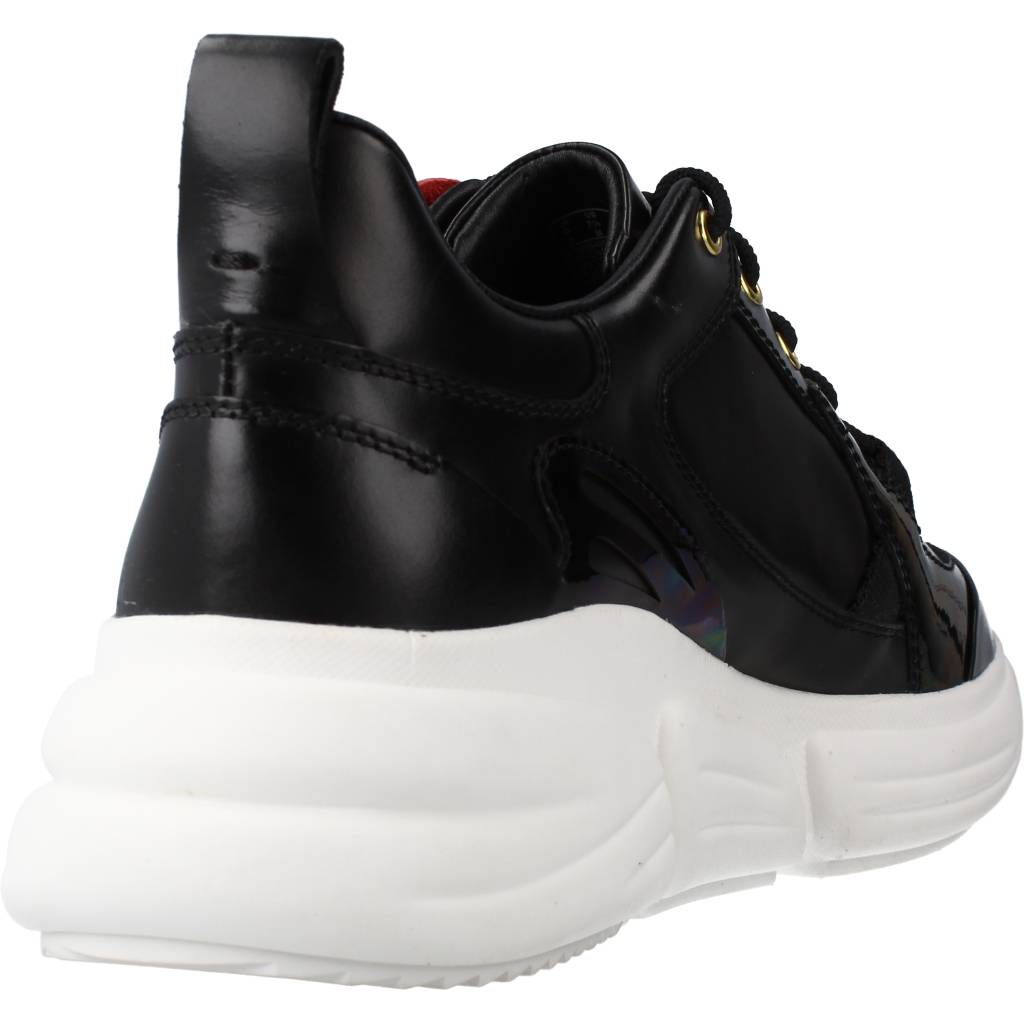 CLARKS TRICOMET LACE en color BLACK (3)