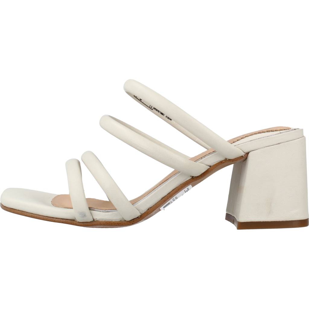 CLARKS SHEER MULE en color WHITE (2)