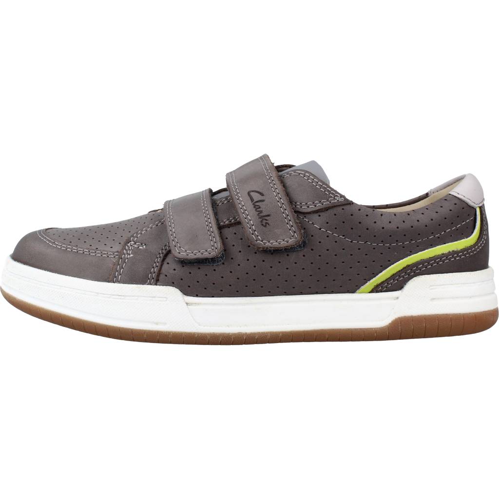 CLARKS FAWN SOLO K en color GREY (2)