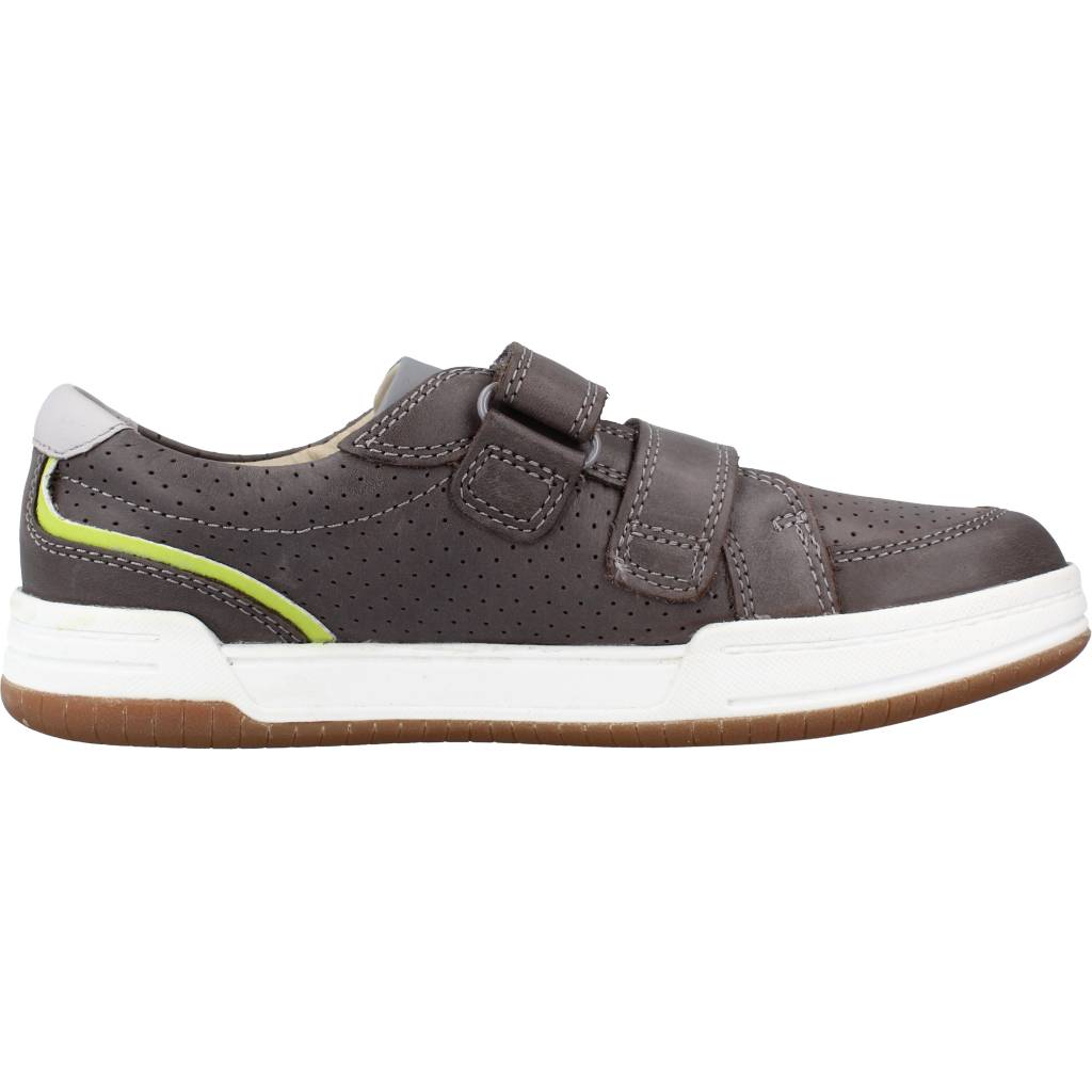 CLARKS FAWN SOLO K en color GREY (4)