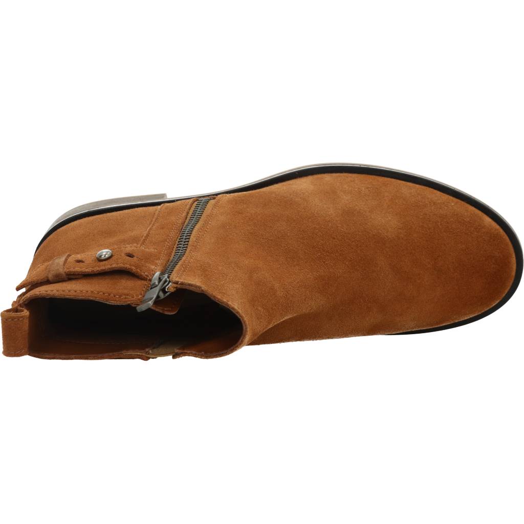 CLARKS MEMI LO en color DKTAN (7)