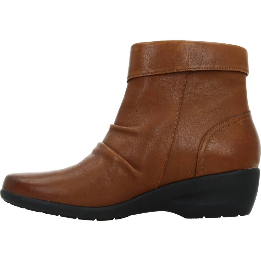 CLARKS C en color TAN (2)