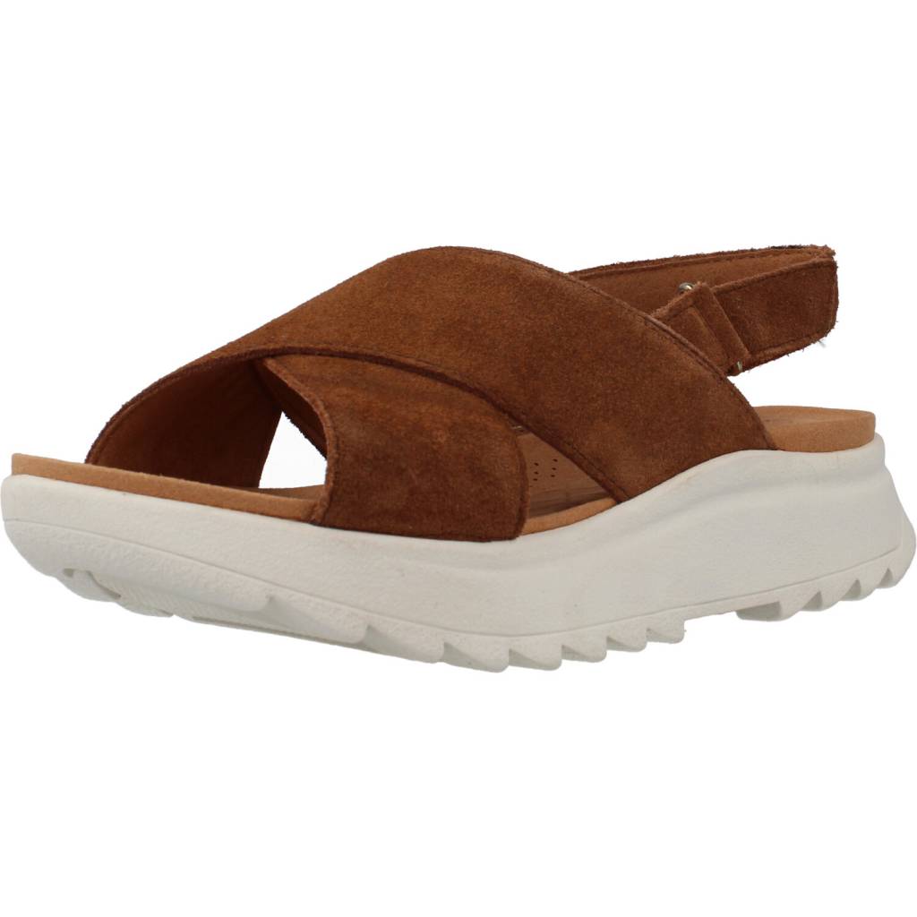CLARKS C en color TAN (1)