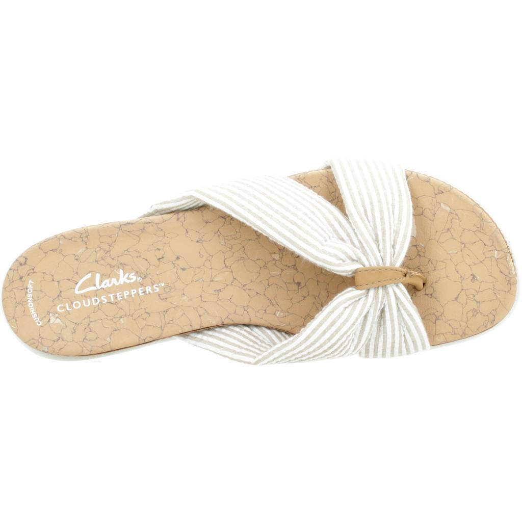 CLARKS ELIZA SHORE en color NATURAL (7)