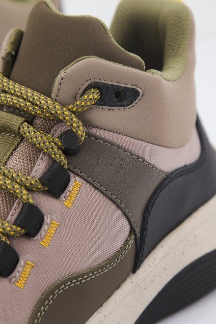 CLARKS JAUNT LO en color OLIVE (4)