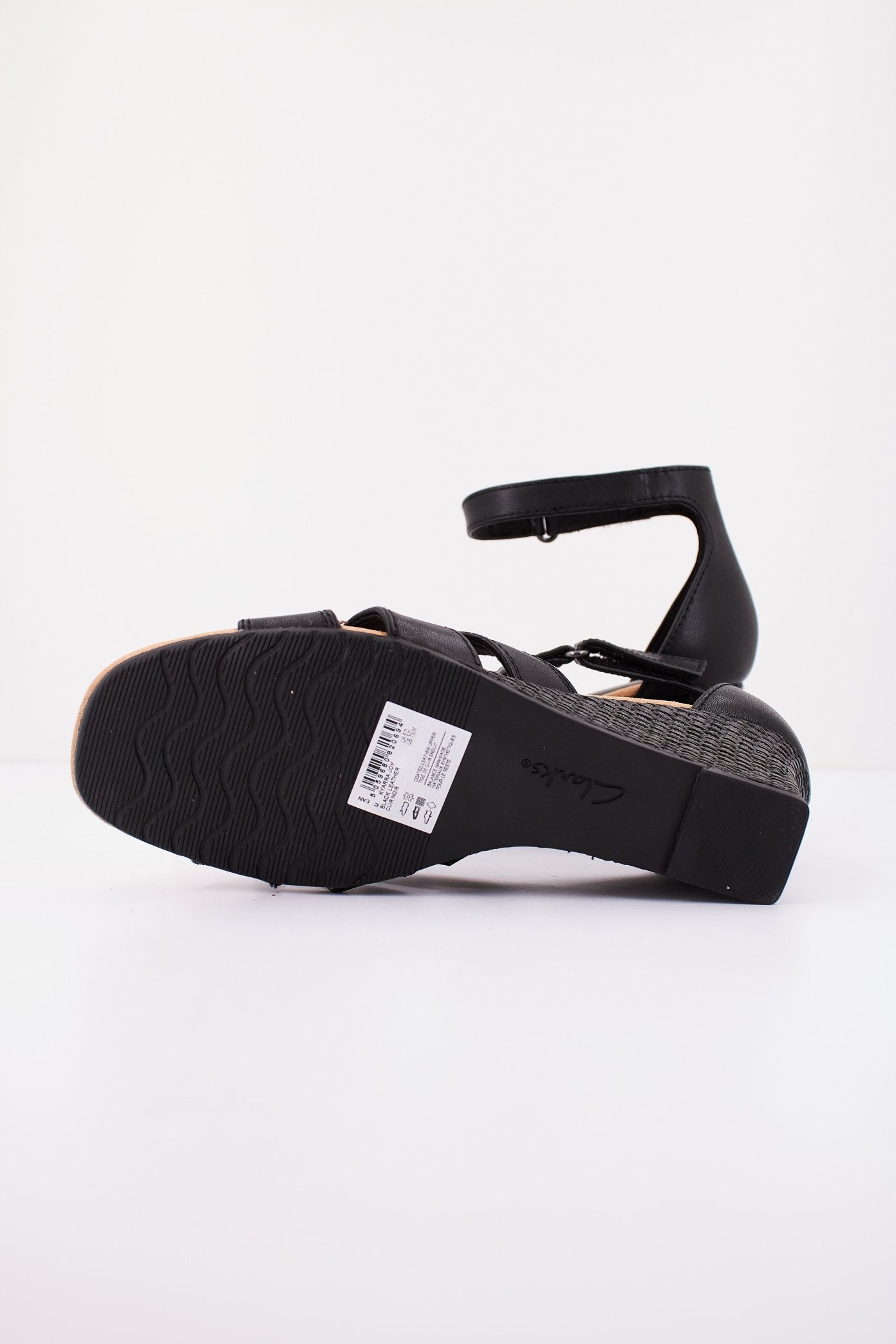 CLARKS KYARRA JOY en color BLACK (4)