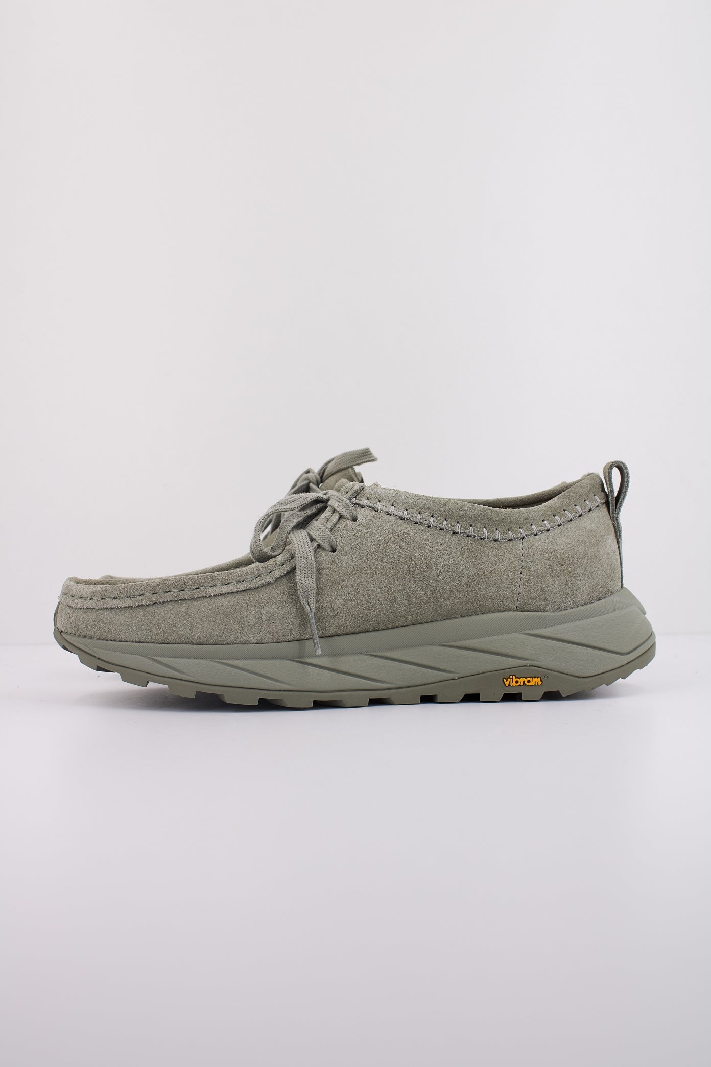 CLARKS WALLA EDEN LO en color SAGE (1)