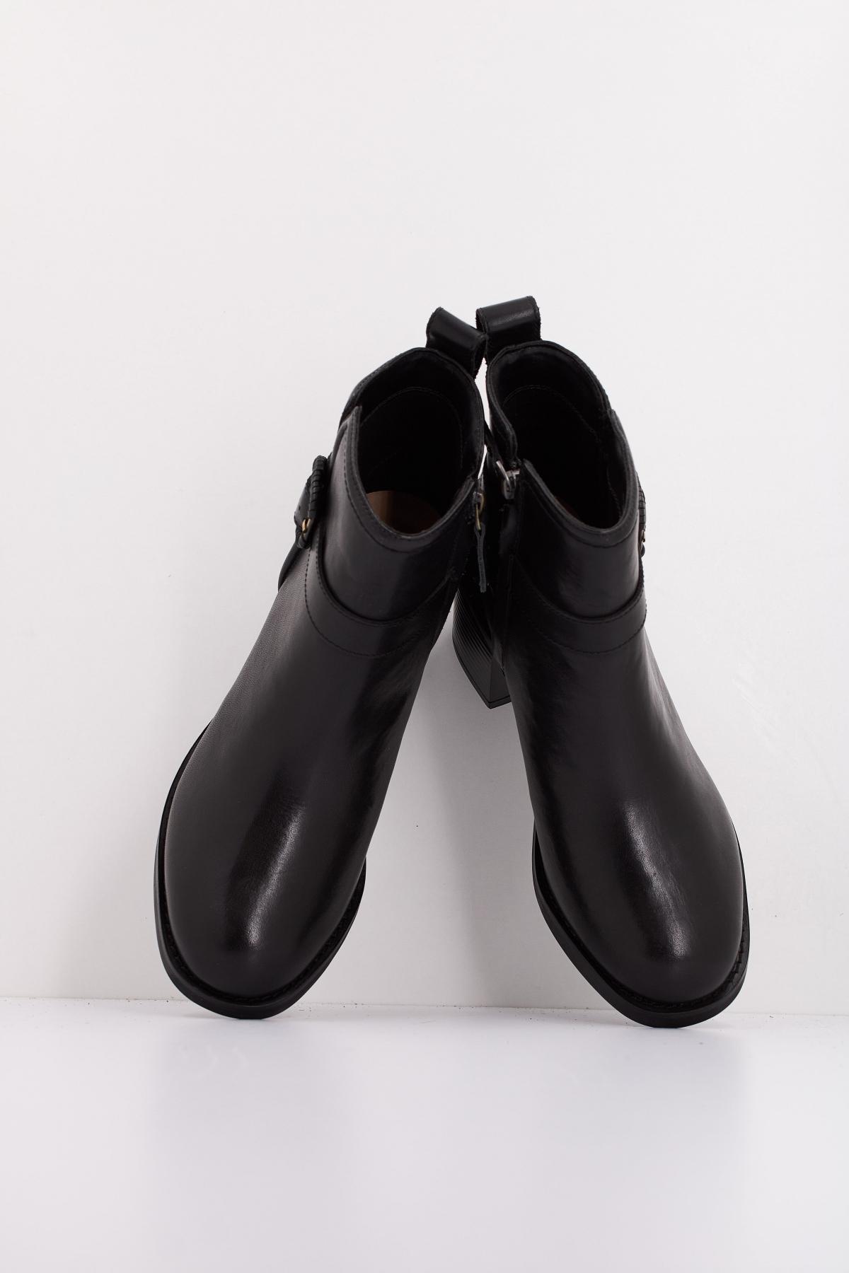 CLARKS CHAMBERLY TRIM en color BLACK (3)