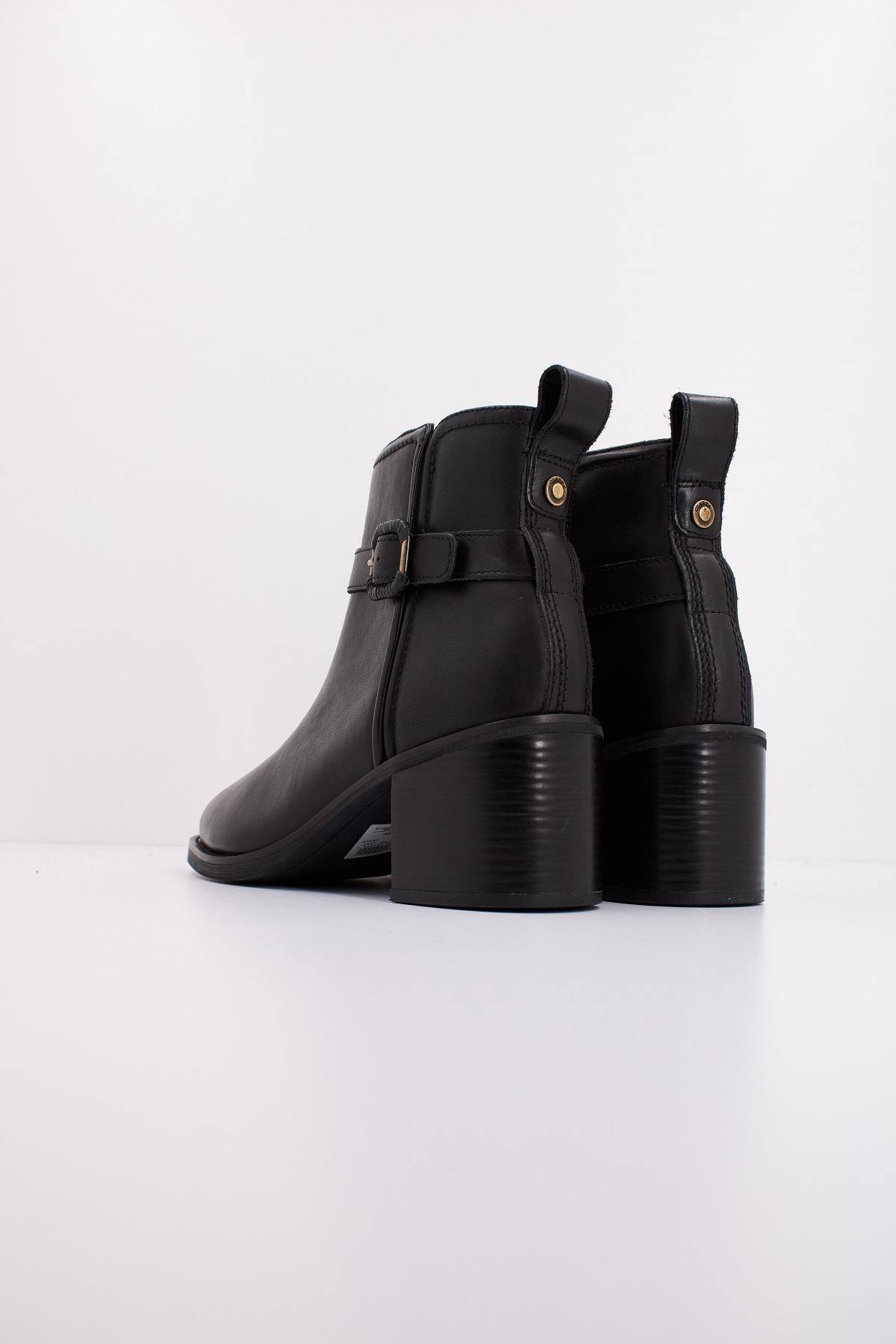 CLARKS CHAMBERLY TRIM en color BLACK (4)