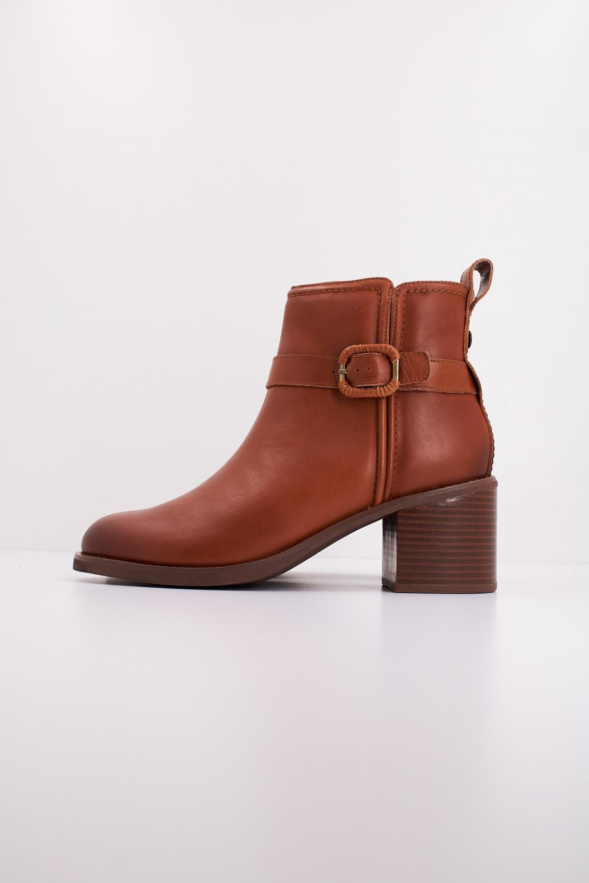 CLARKS CHAMBERLY TRIM en color MIDTAN (1)