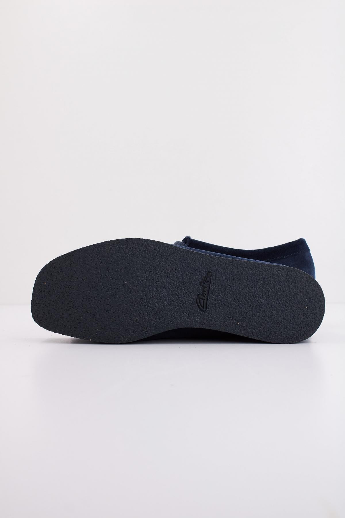 CLARKS WALLABEEEVOSH en color NAVY (5)