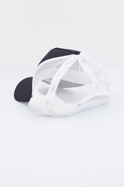 NEW ERA CLEAN TRUCKER NEYY en color NAVYWHT (3)