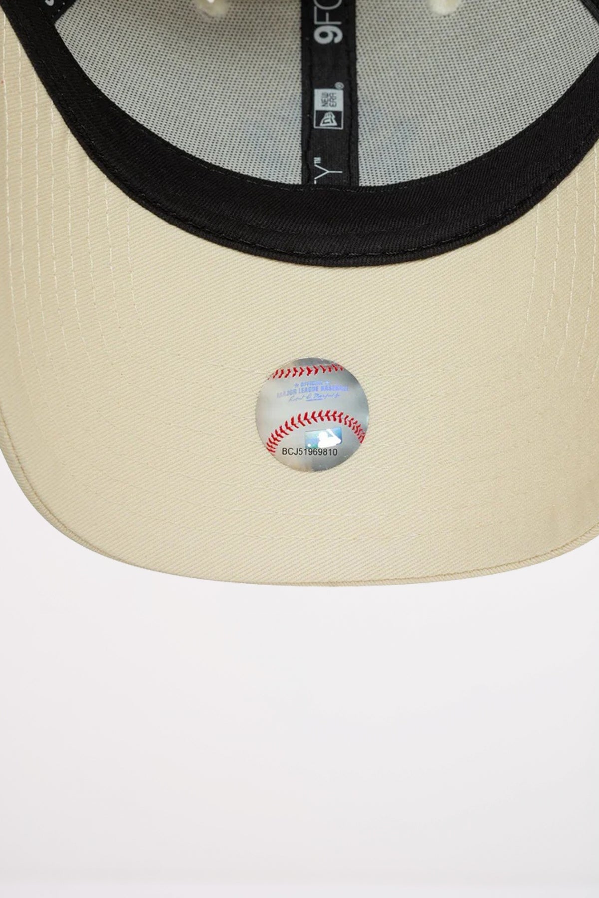 NEW ERA WMNS LEAGUE ESS FOR en color LTCPAB (5)