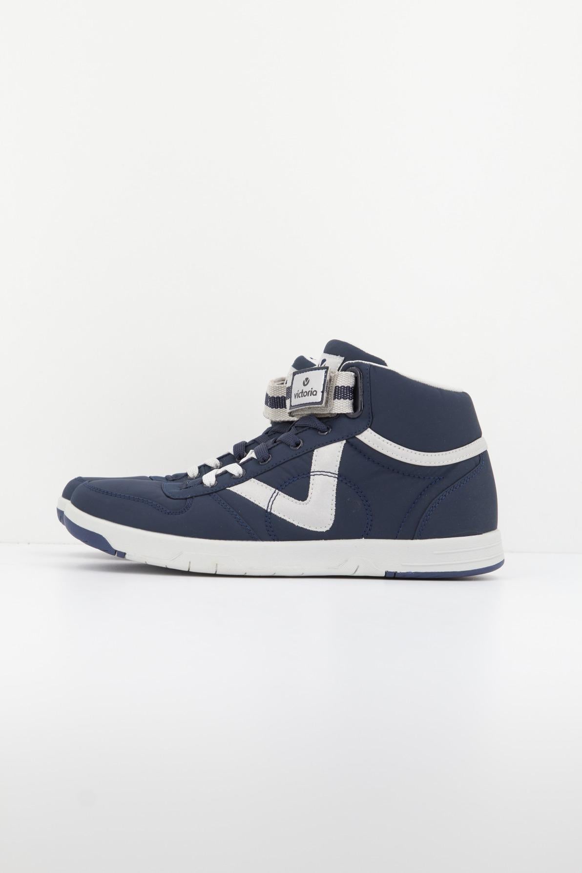 VICTORIA SNEAKER NYLON en color MARINO (1)