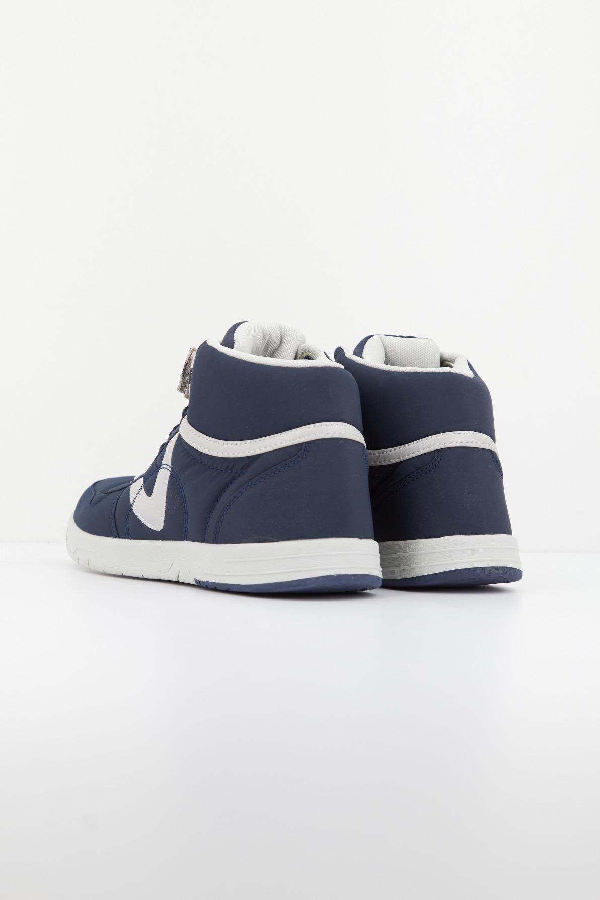 VICTORIA SNEAKER NYLON en color MARINO (3)