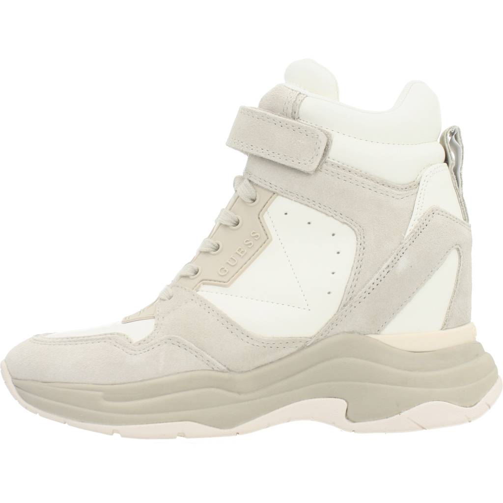 GUESS ORLANDO en color SAND (2)