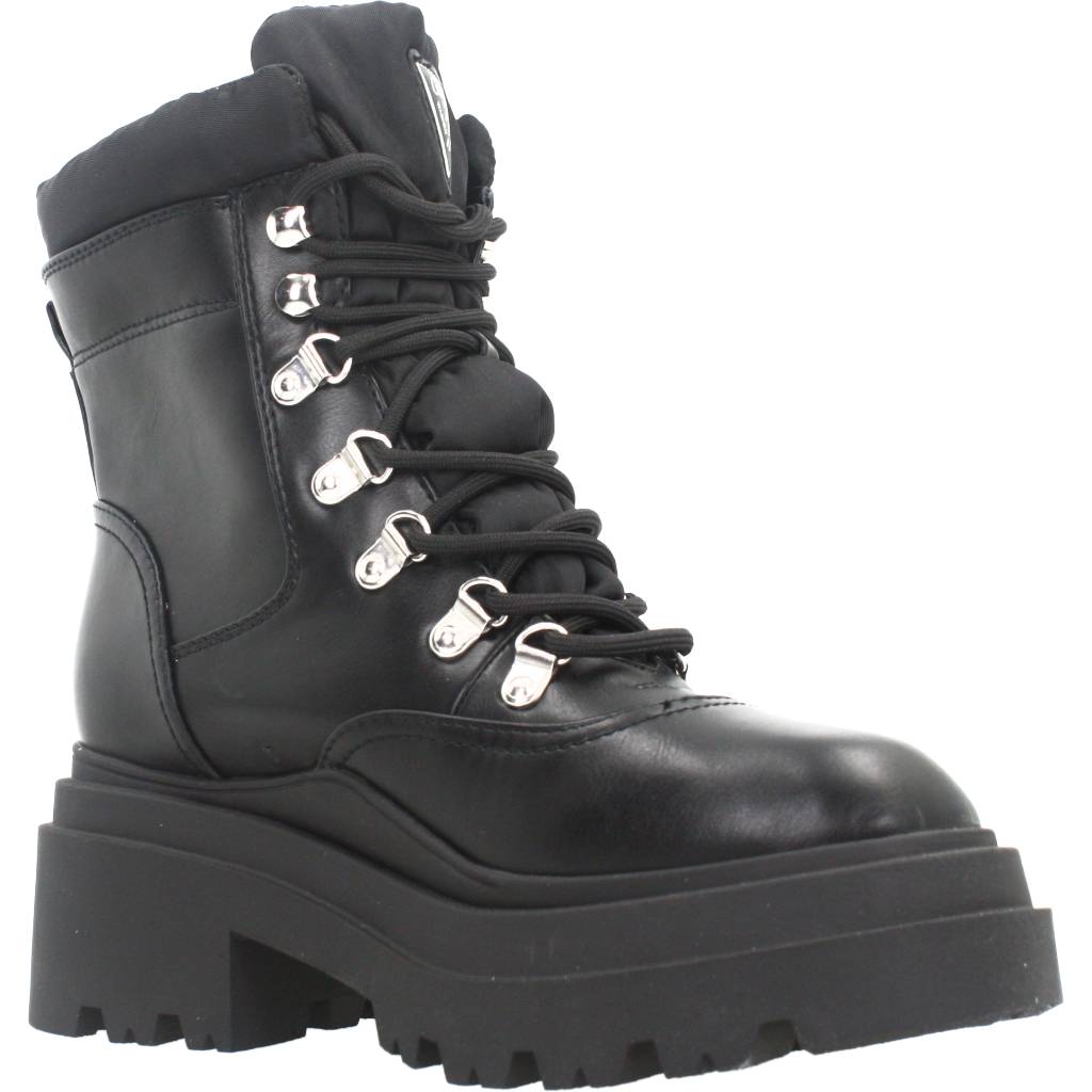 GUESS VANEY en color BLACK (5)