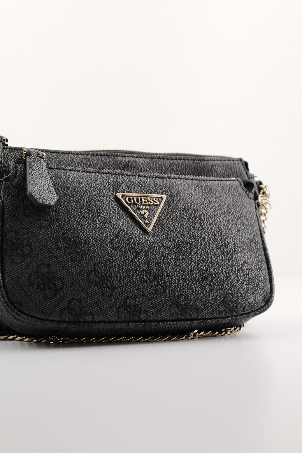 GUESS NOELLE DBL POUCH en color CLO (4)