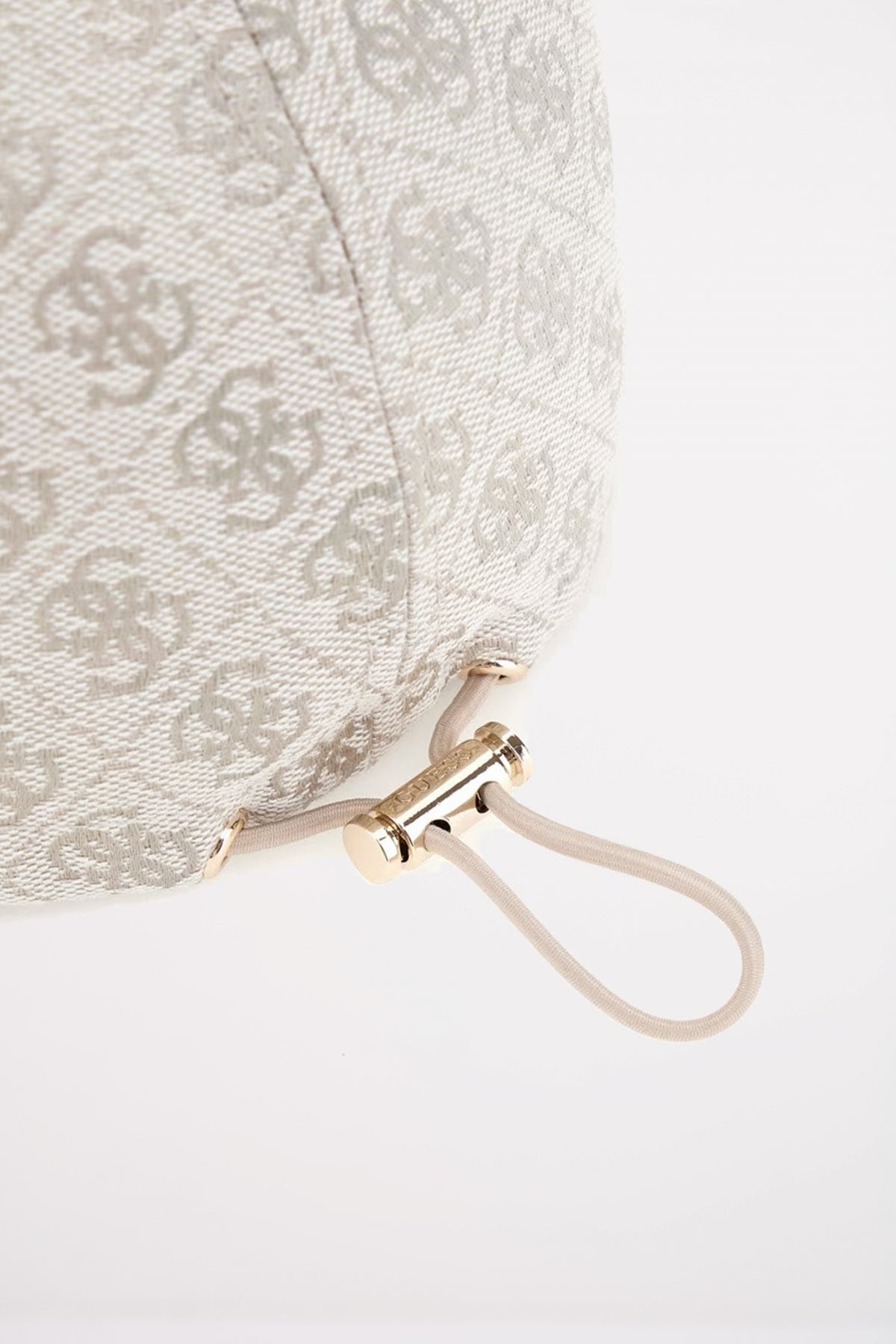 GUESS BASEBALL CAP en color DVL (4)