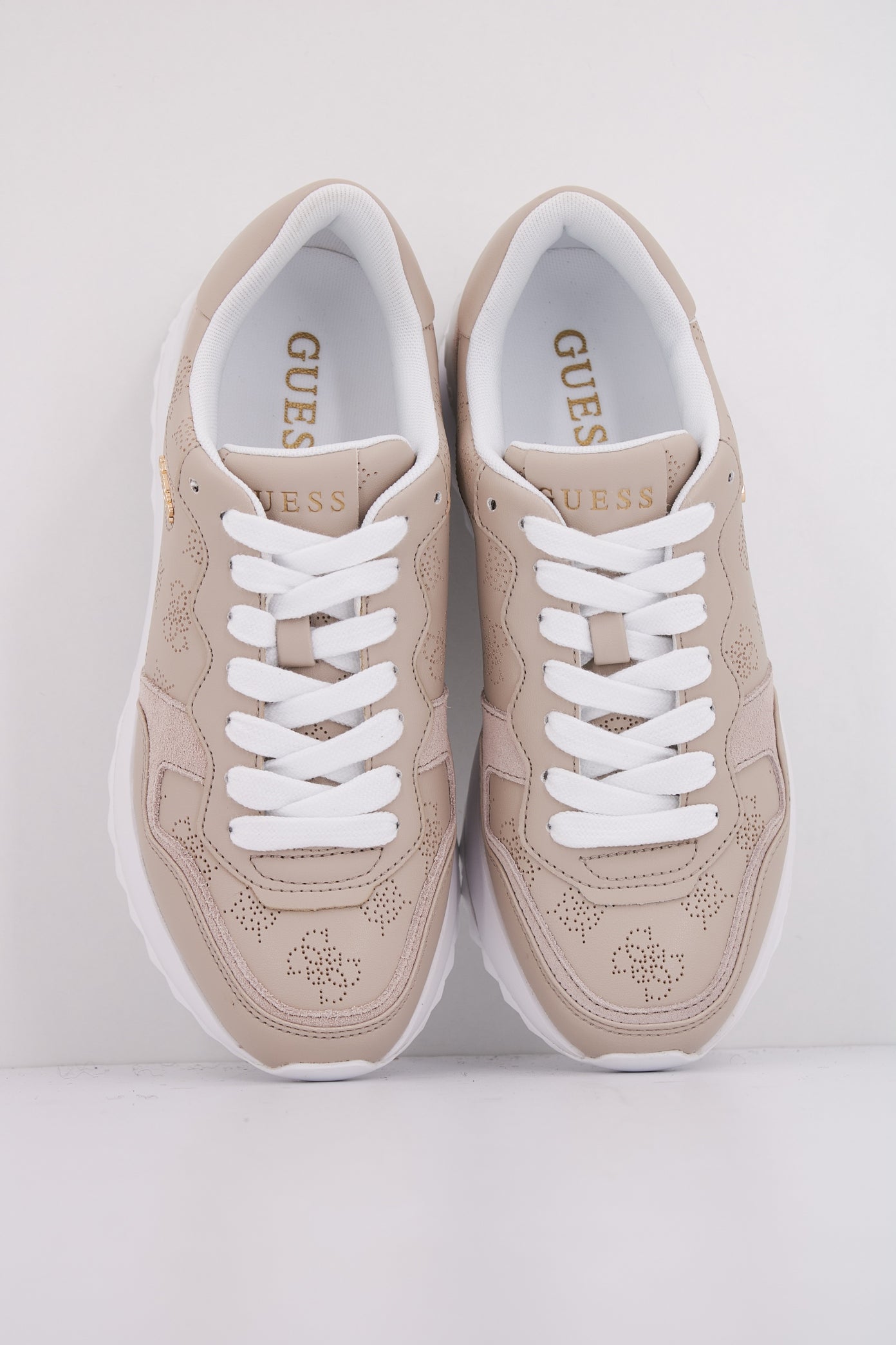 GUESS FLPVI ELE en color BEIGE (3)