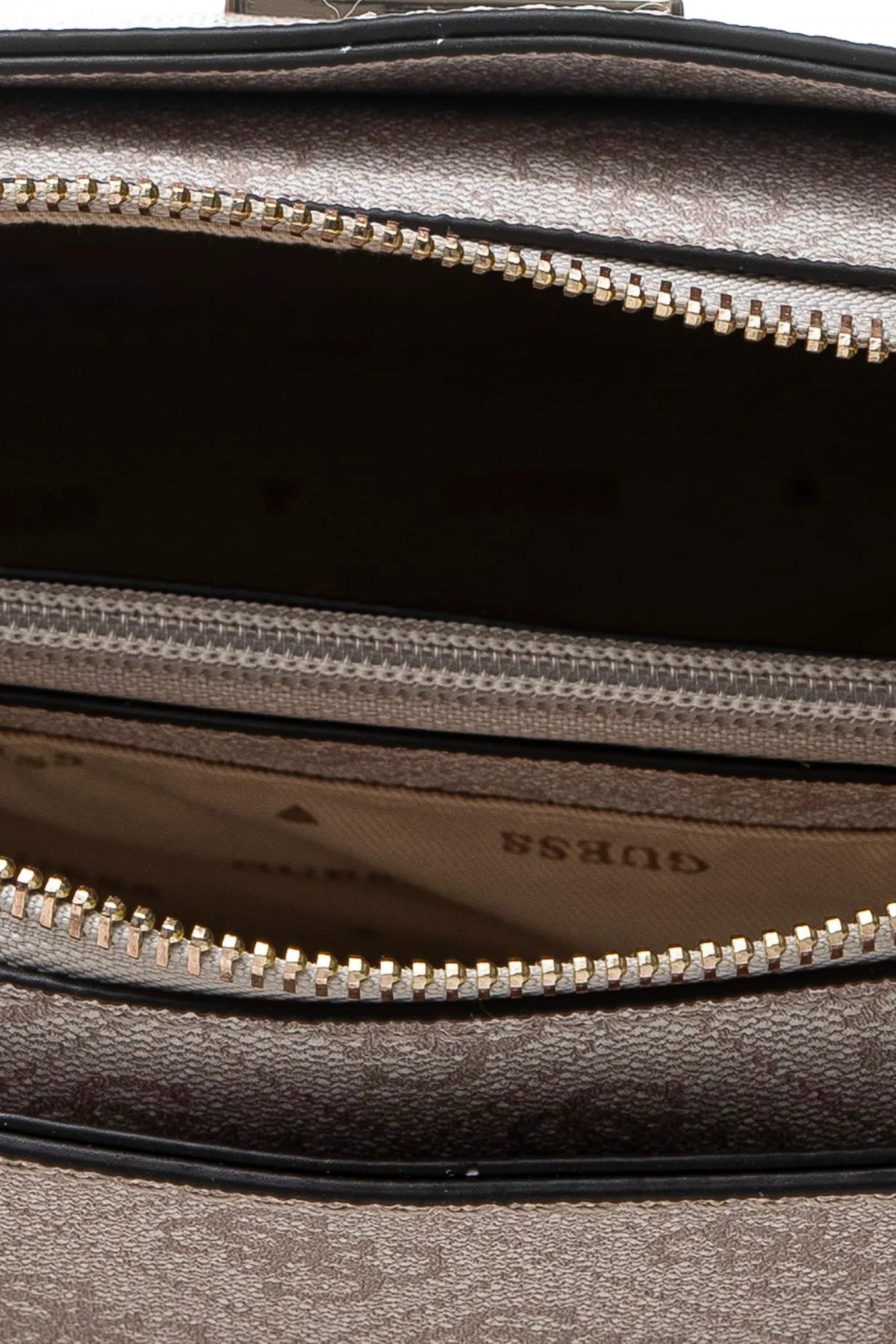 GUESS NOELLE LUXURY SA en color DVL (4)