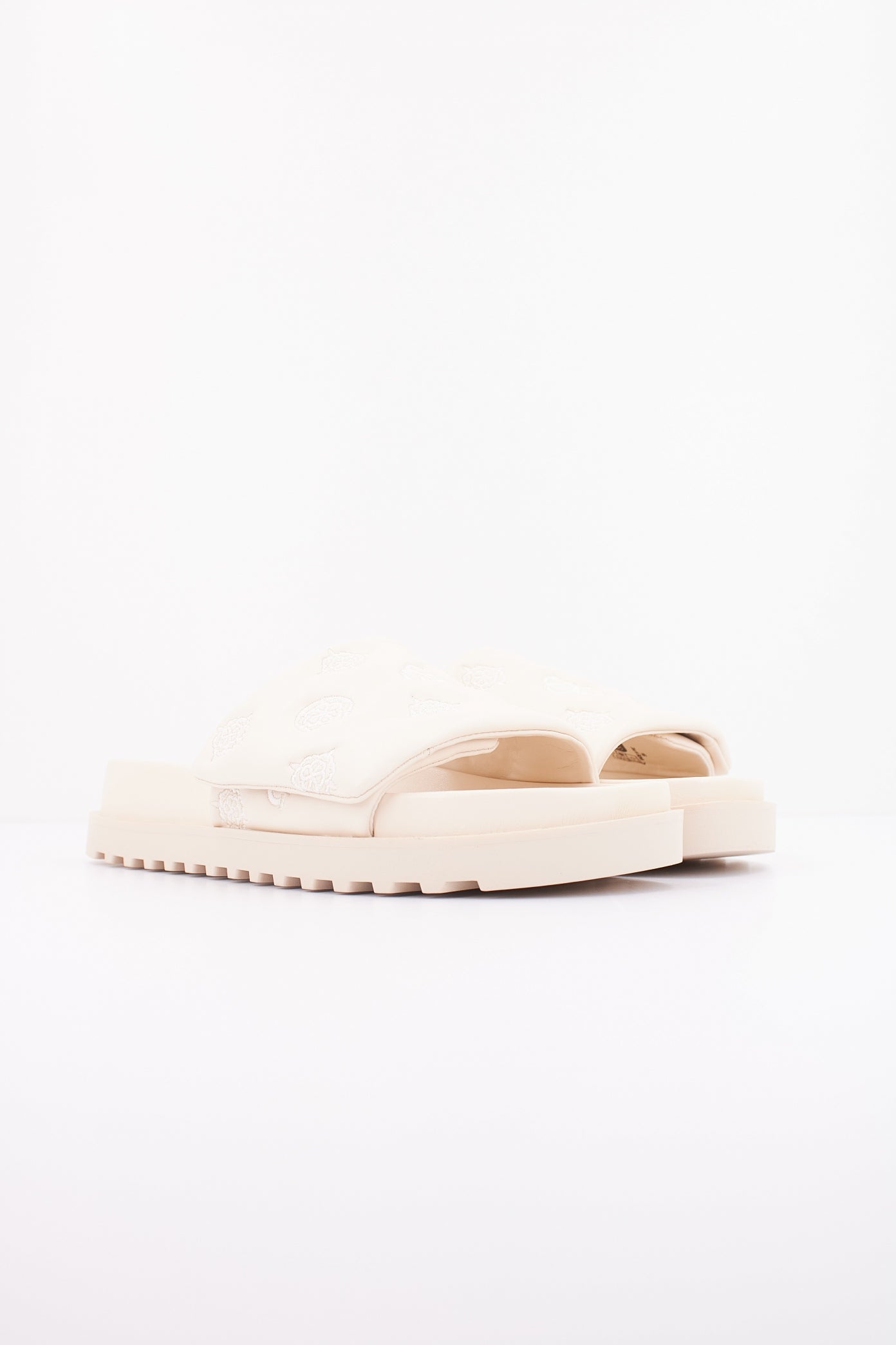 GUESS FLJFA ELE en color CREAM (2)