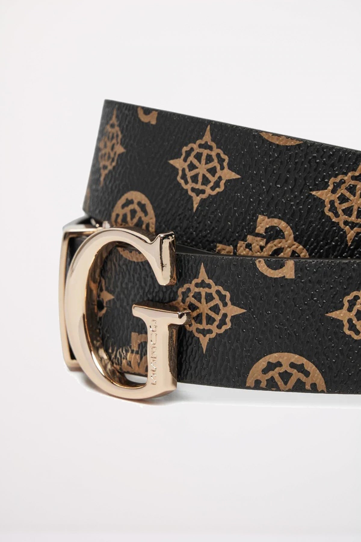 GUESS BASEBALL CAP en color MLO (4)