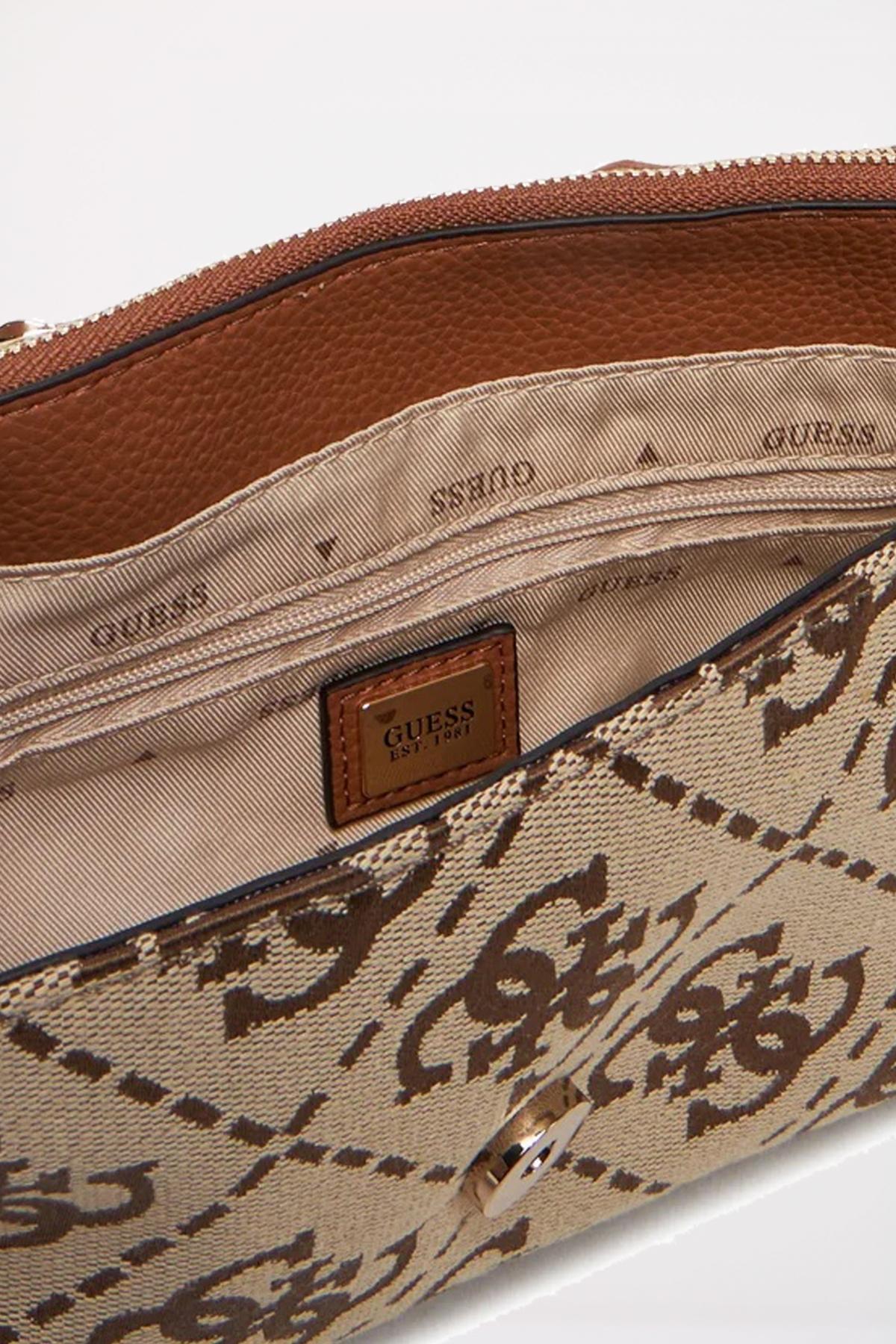 GUESS CIRCE FLAP SHOULDER en color LTL (4)