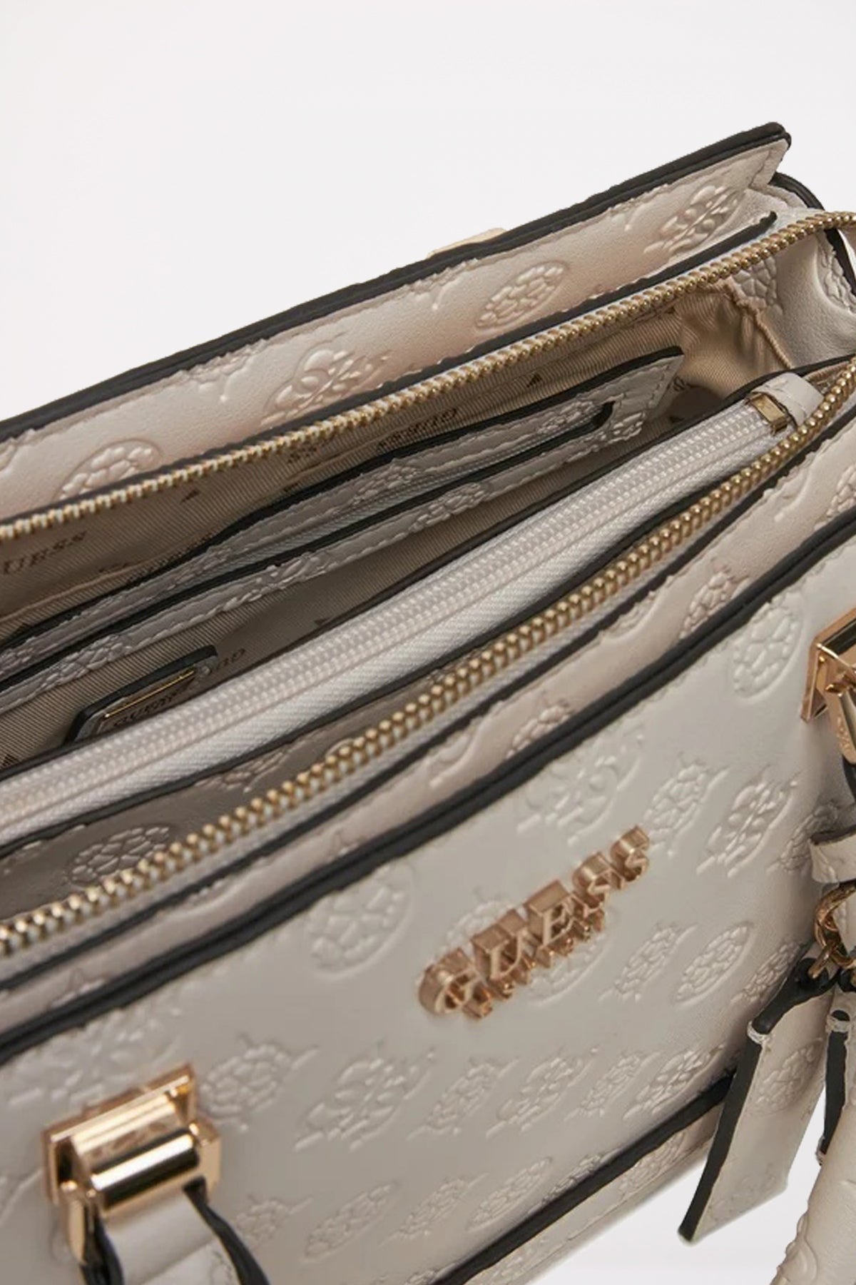 GUESS ZARELA LUXURY SATCHE en color OFL (4)