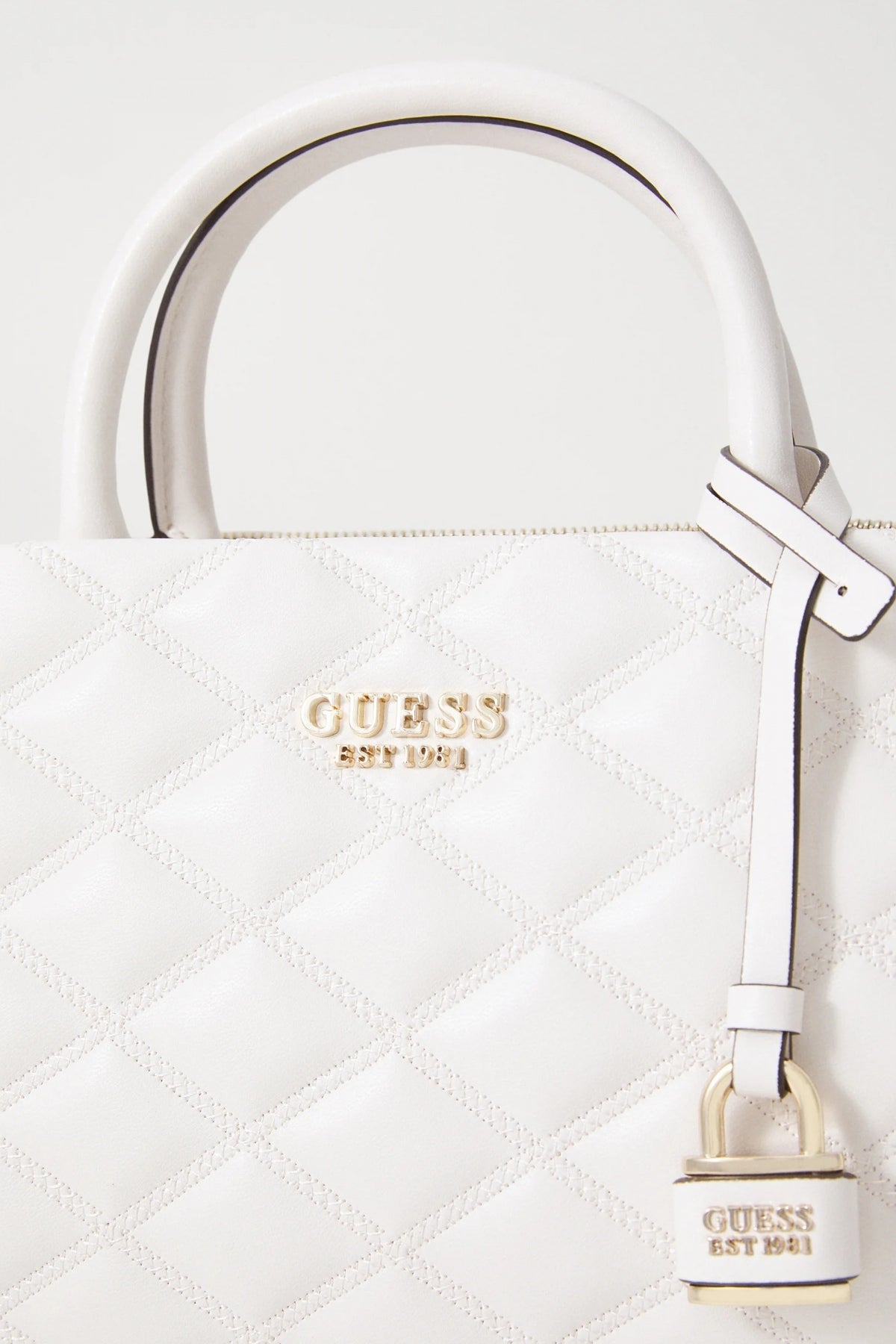 GUESS TAMSIN SOCIETY SATCH en color OFF (4)