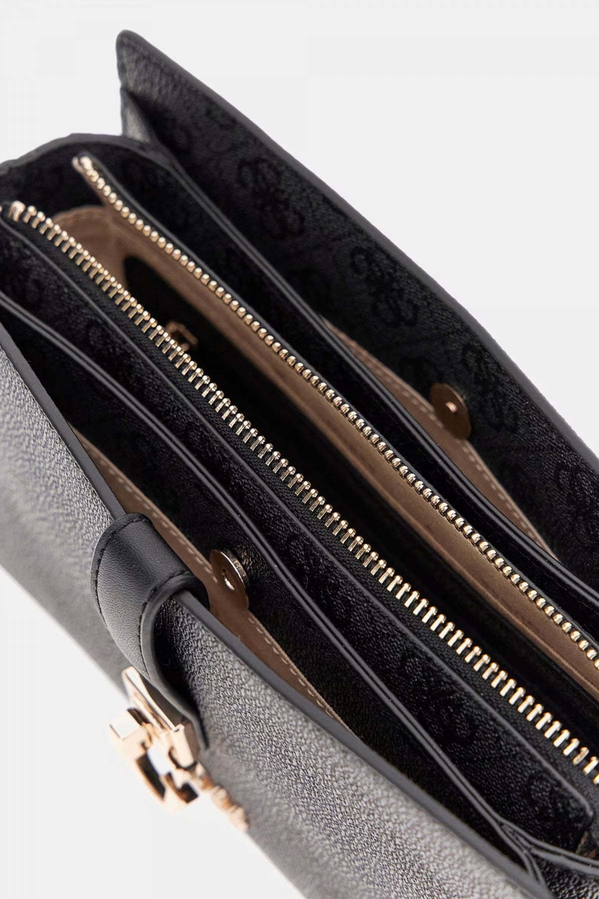 GUESS ZAMIRA TOP ZIP en color CLO (4)