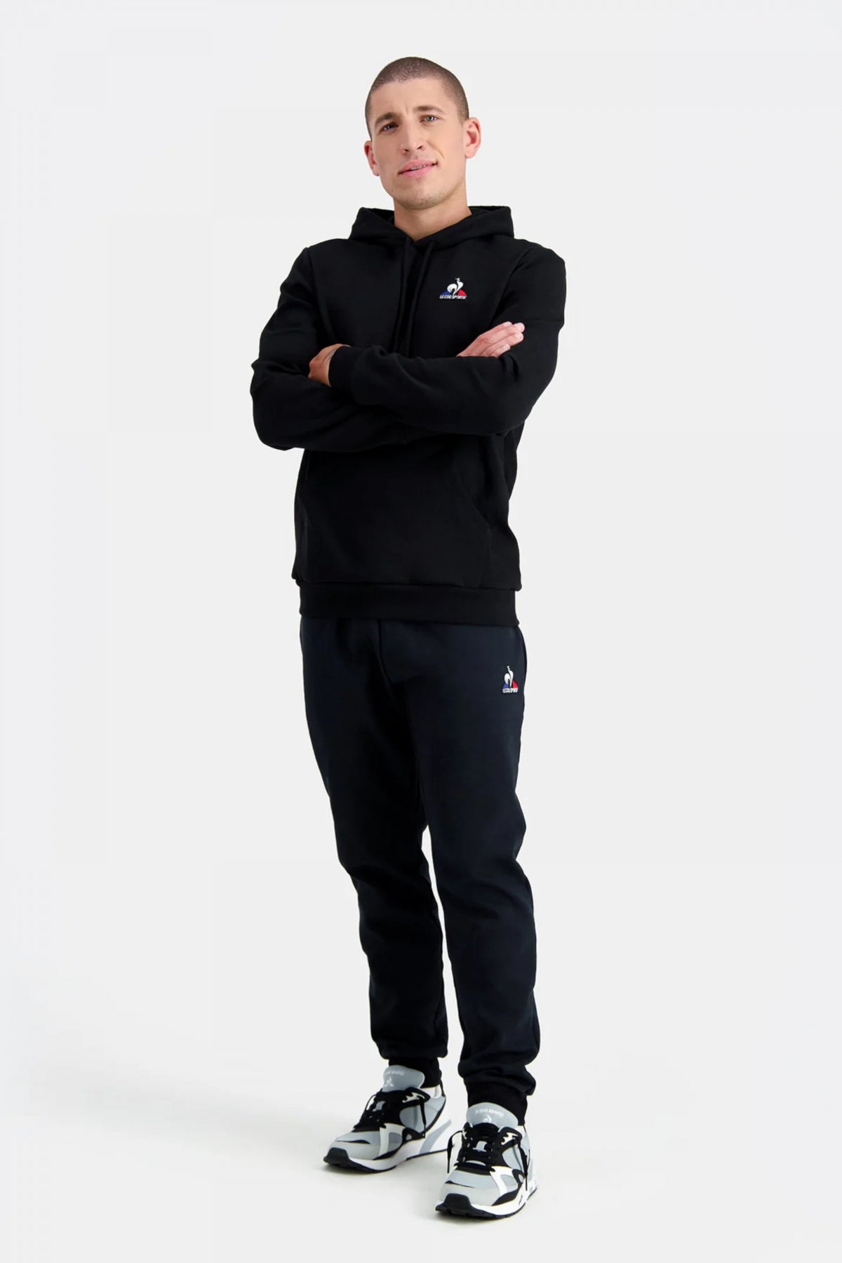 LE COQ SPORTIF ESS HOODY N en color BLACK (5)