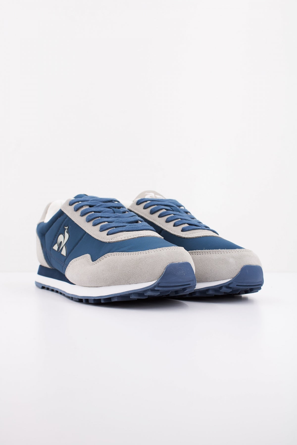 LE COQ SPORTIF ASTRA en color OCNSLV (2)