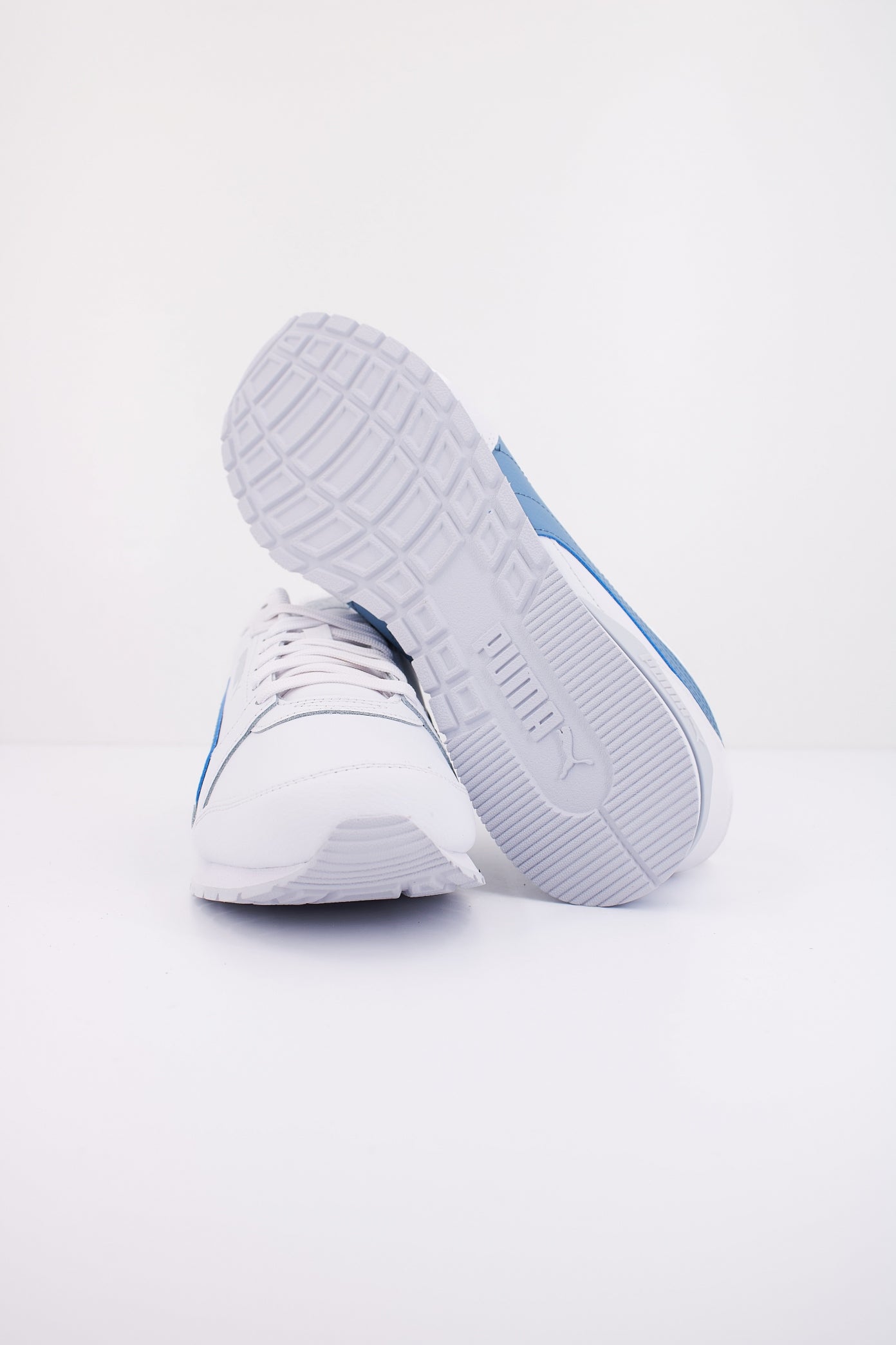 PUMA ST RUNNER V en color BLUE (5)