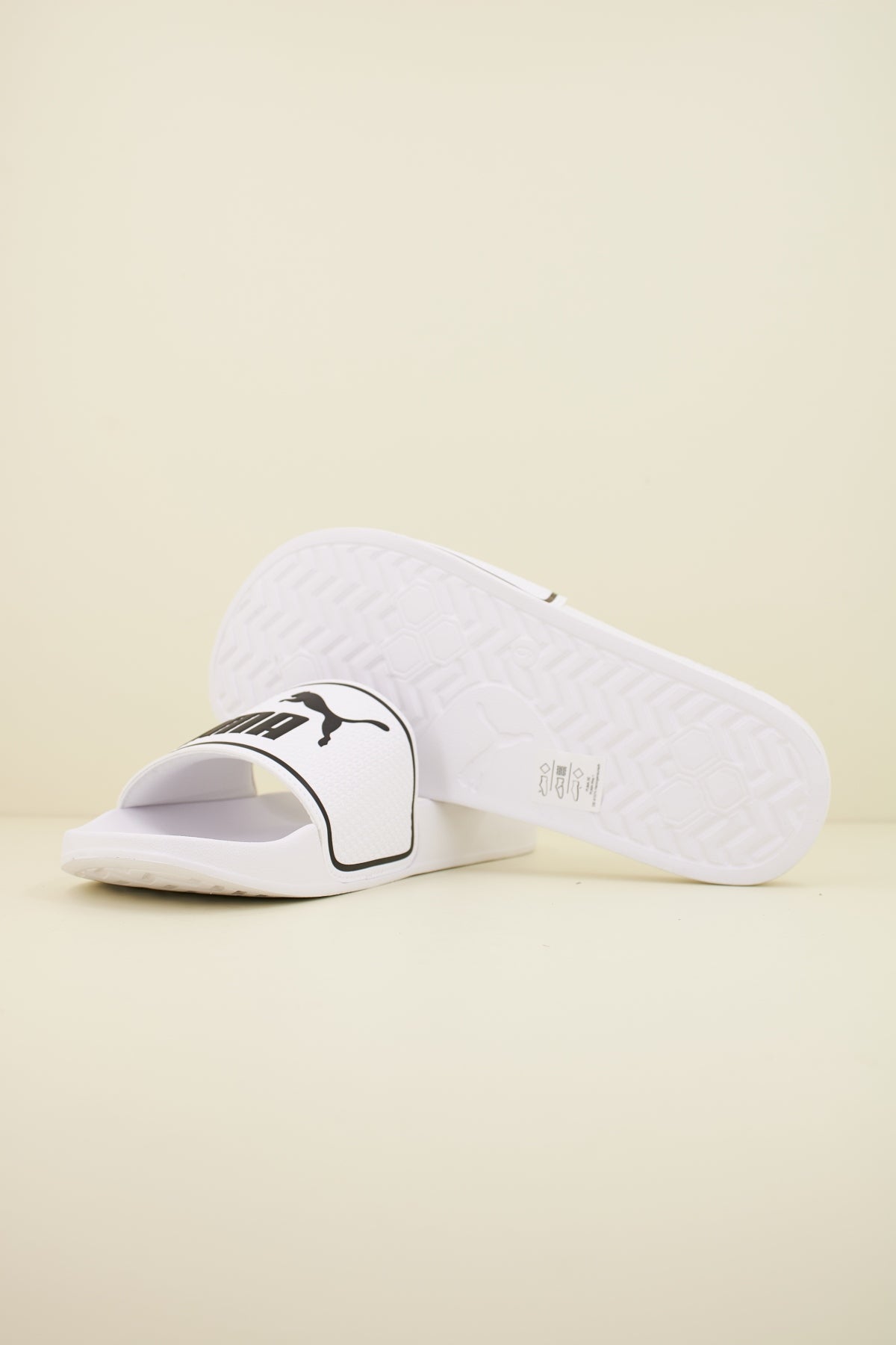 PUMA LEADCAT . en color BLACK (4)