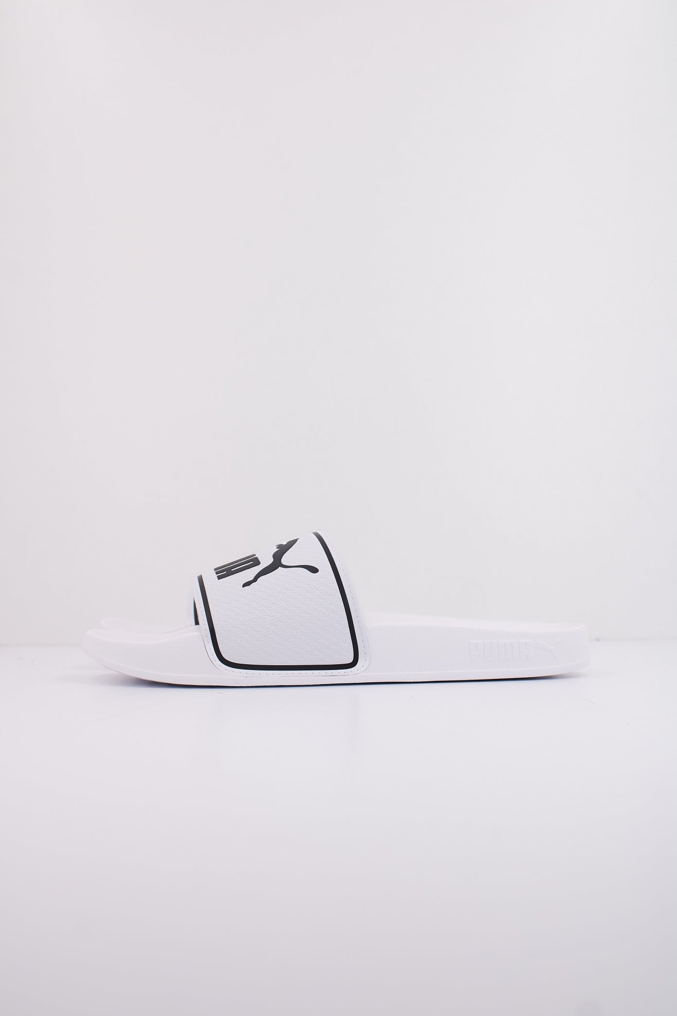 PUMA LEADCAT . en color WHITE (1)