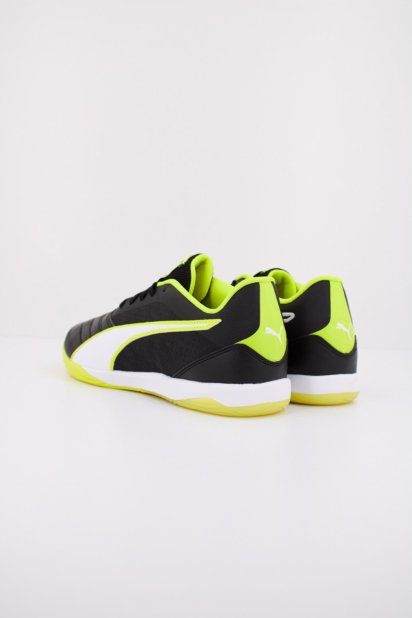 PUMA IBERO IV en color BLACK (4)